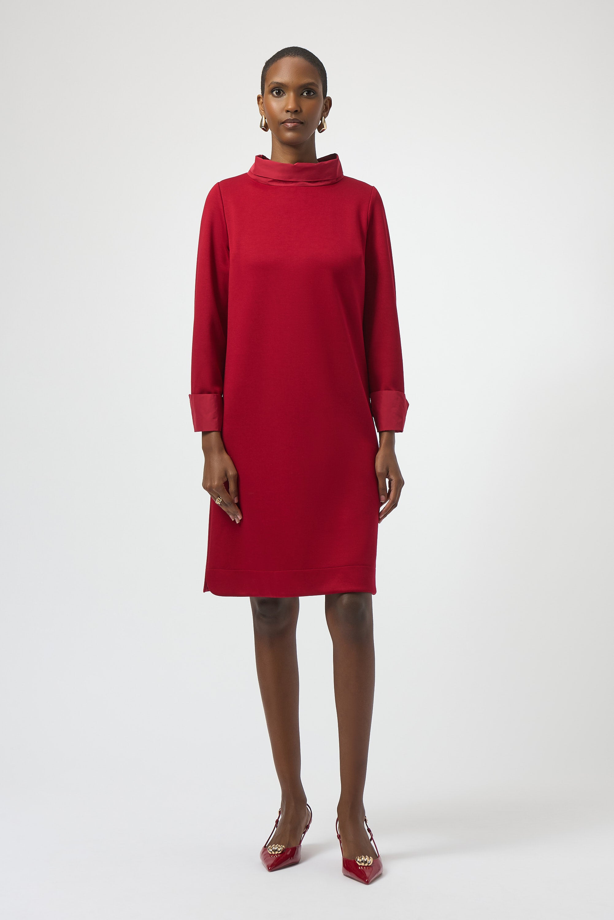 Trapezkleid aus Scuba-Jersey und Memory-Stoff