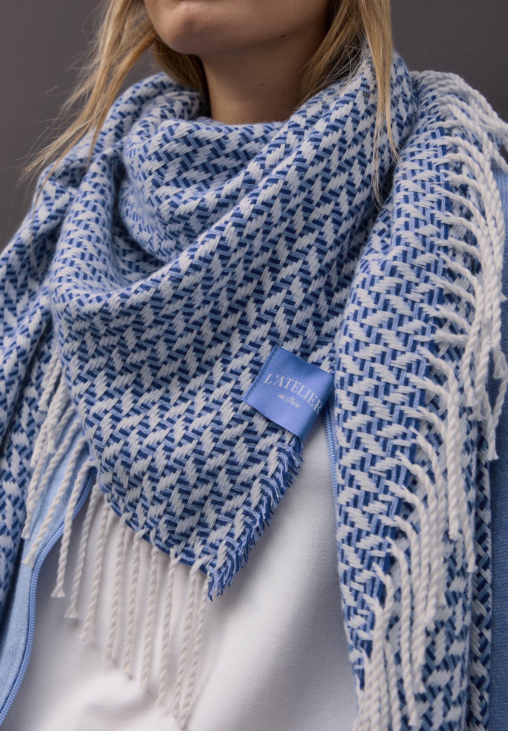 Street One Damen Dreieckstuch Fransen Angenehmer Tragekomfort