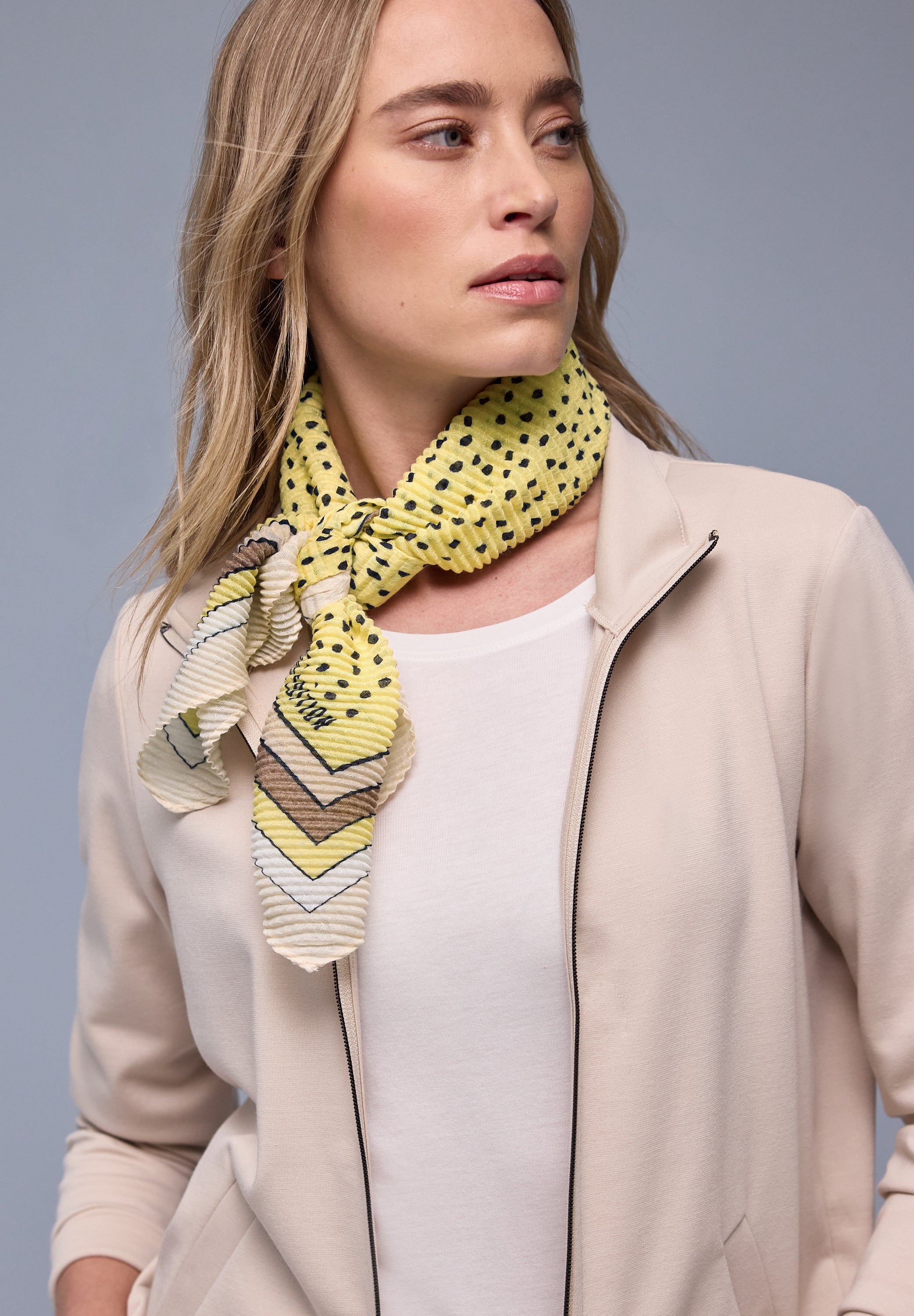 Street One Damen Modetuch grafisch gemustert Polyester