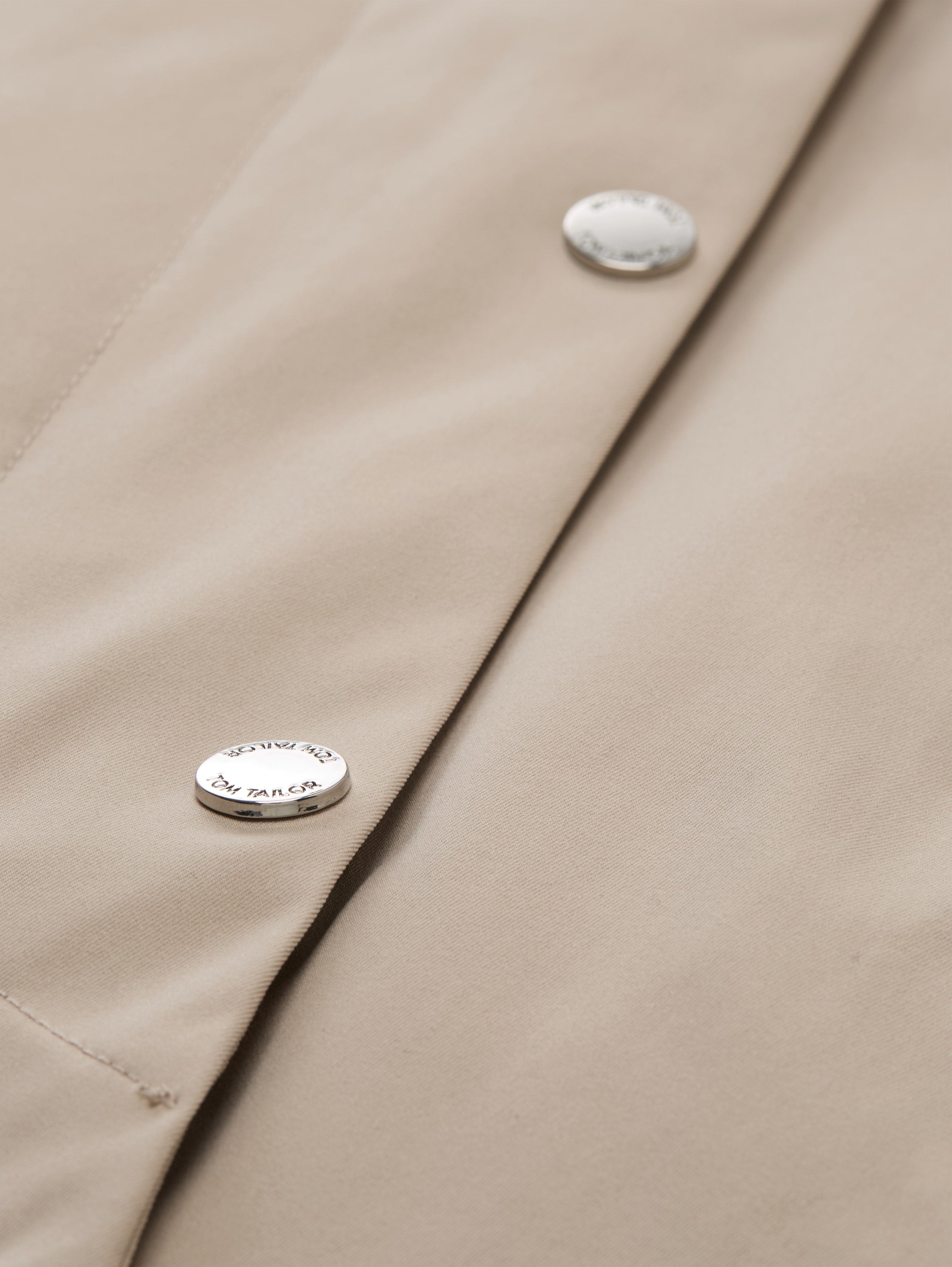 Ultralight Short Parka aus wasserabweisendem Material