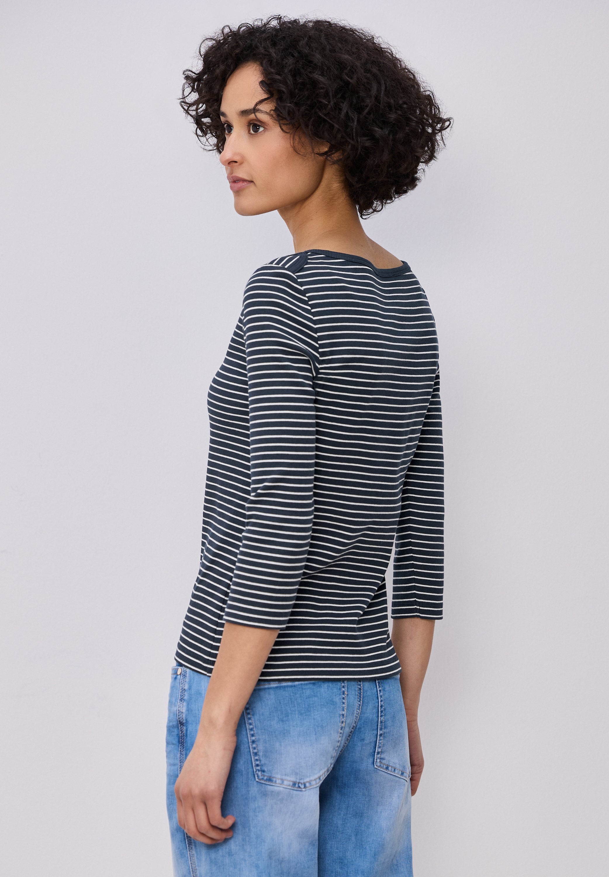 3/4-Arm Shirt mit U-Boot-Ausschnitt