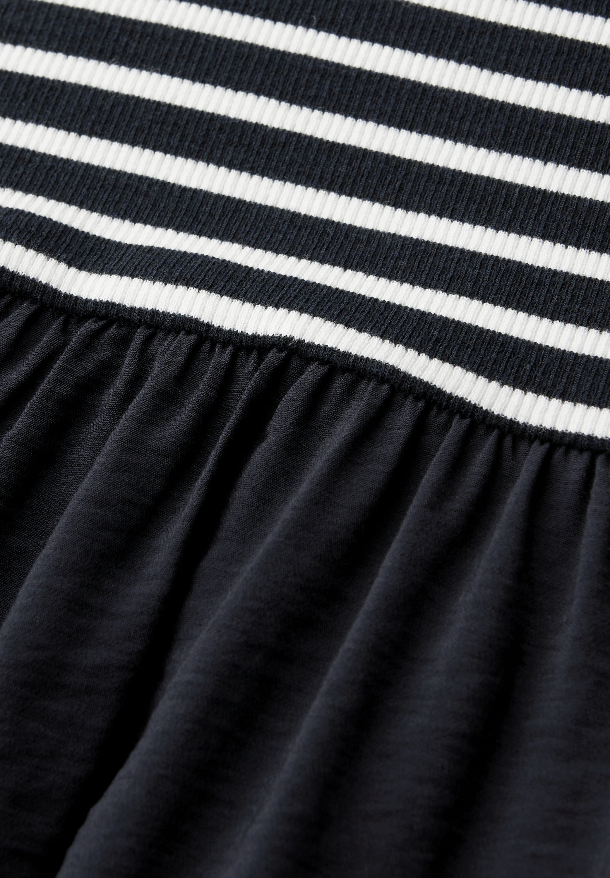 Midi-Kleid mit Strukturmix