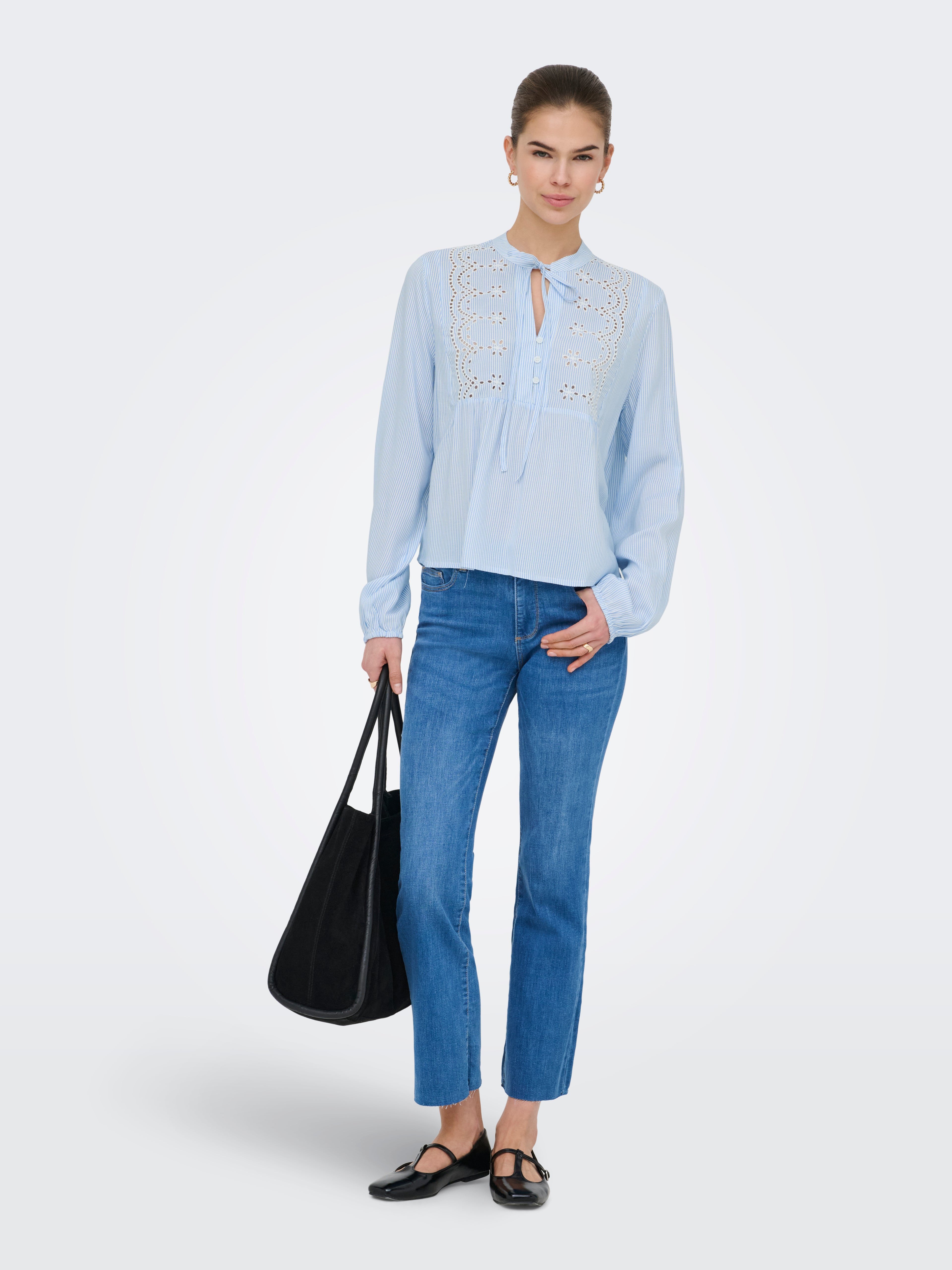 ONLLENNYO LS EMBROID V-NECK TOP NOOS WVN