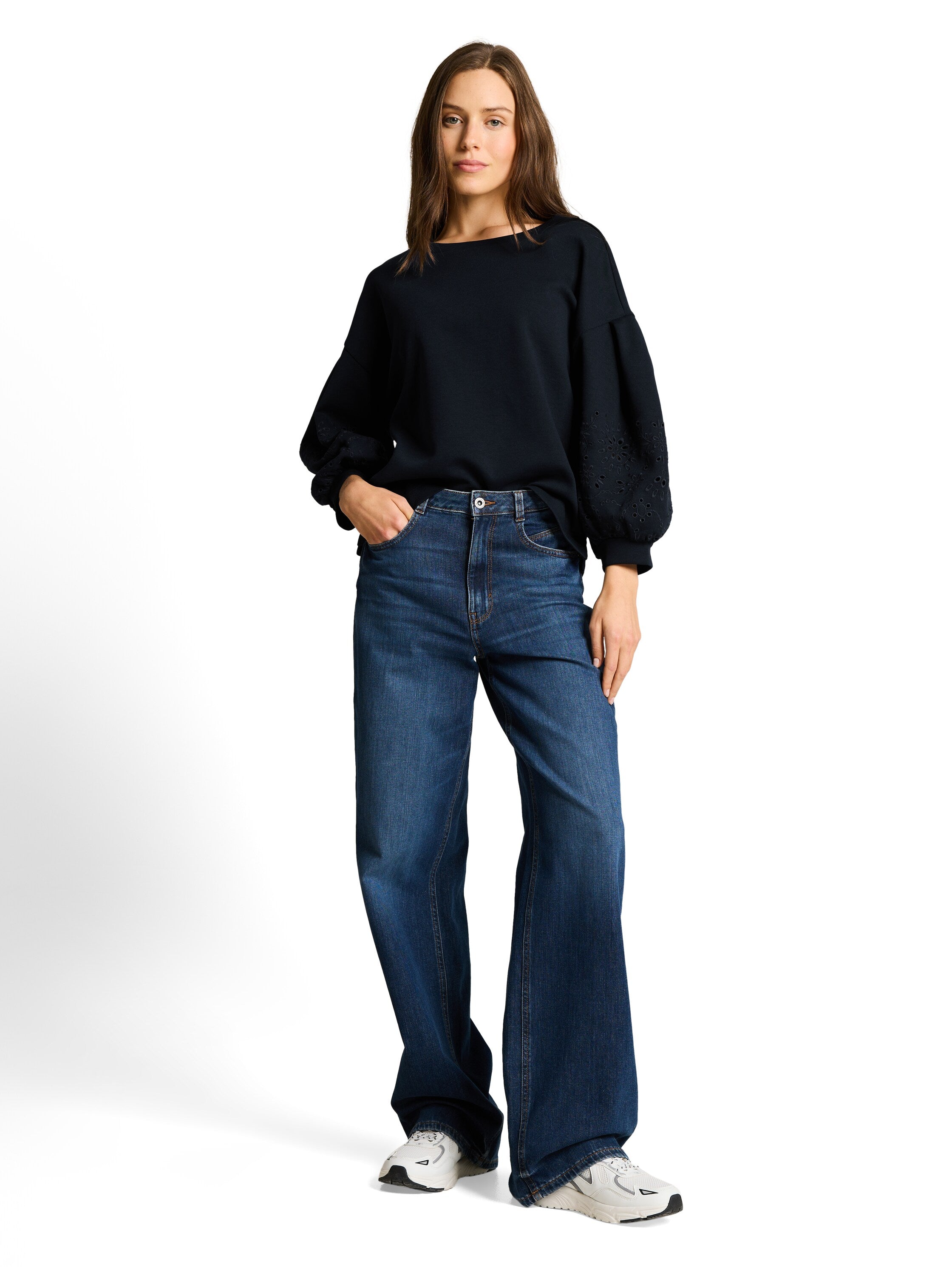 Boxy Sweatshirt mit Lochstickerei