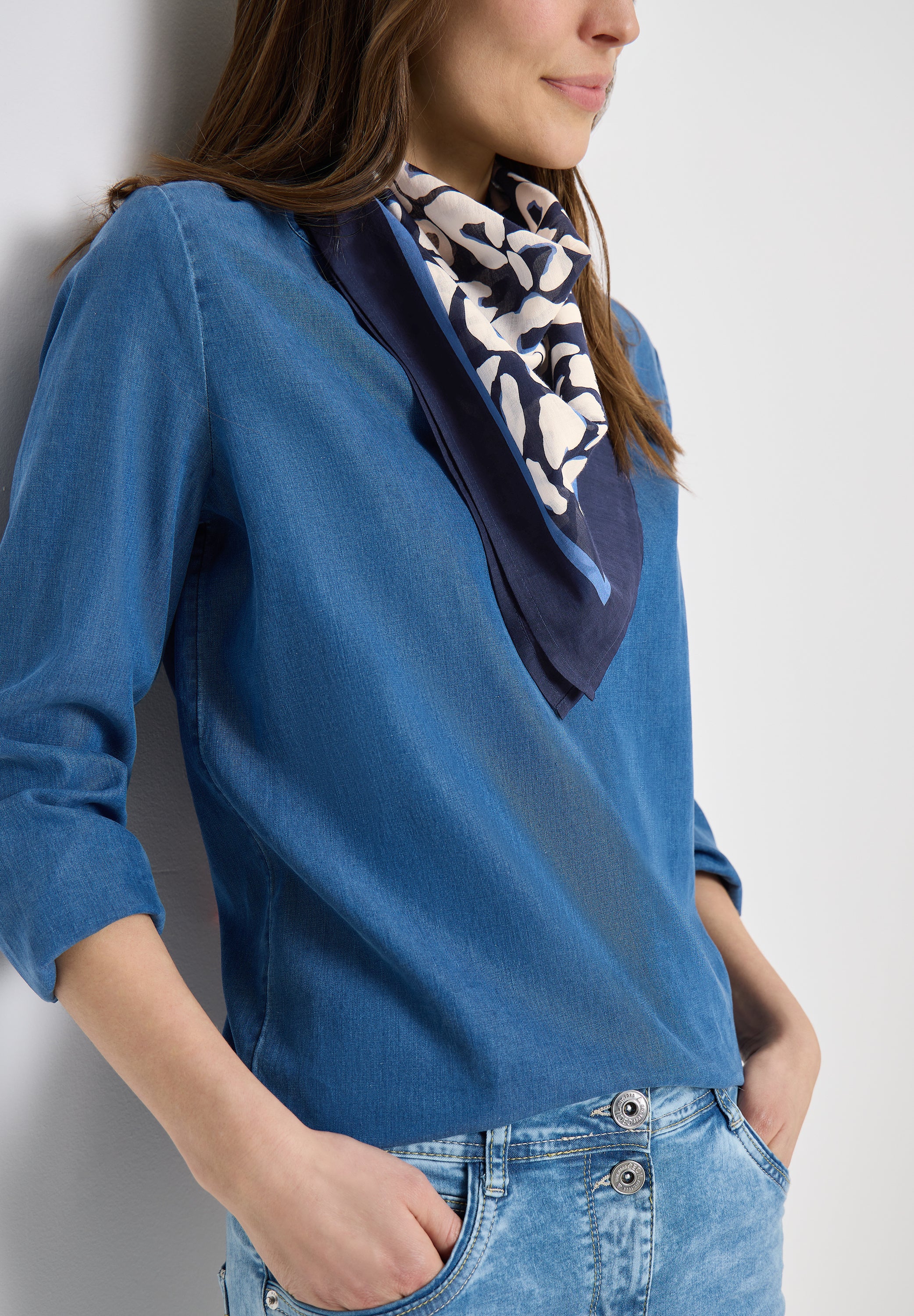 Bandana aus Baumwolle mit Leo-Muster