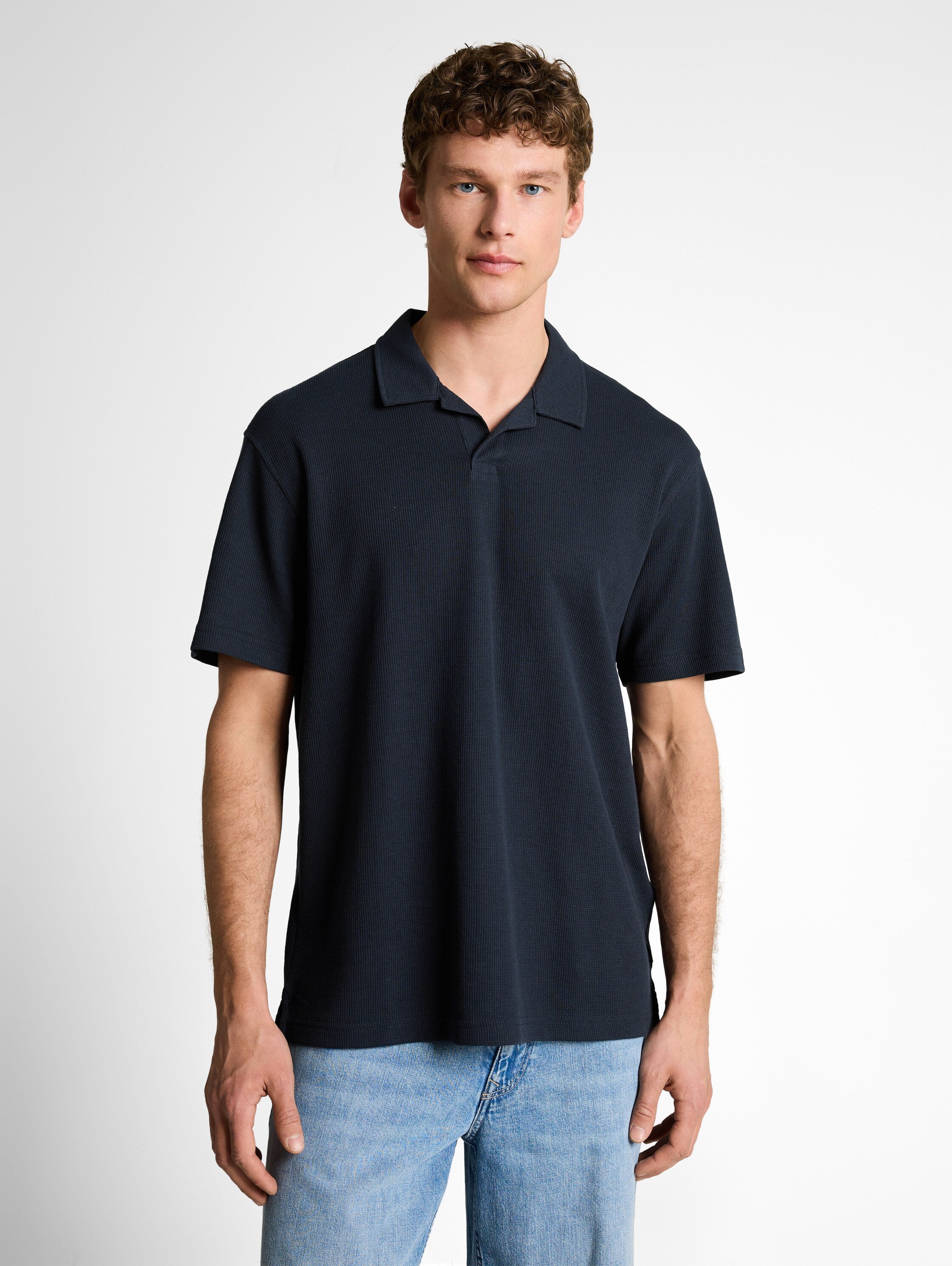 Relaxed Fit Resort Poloshirt mit Waffelstruktur
