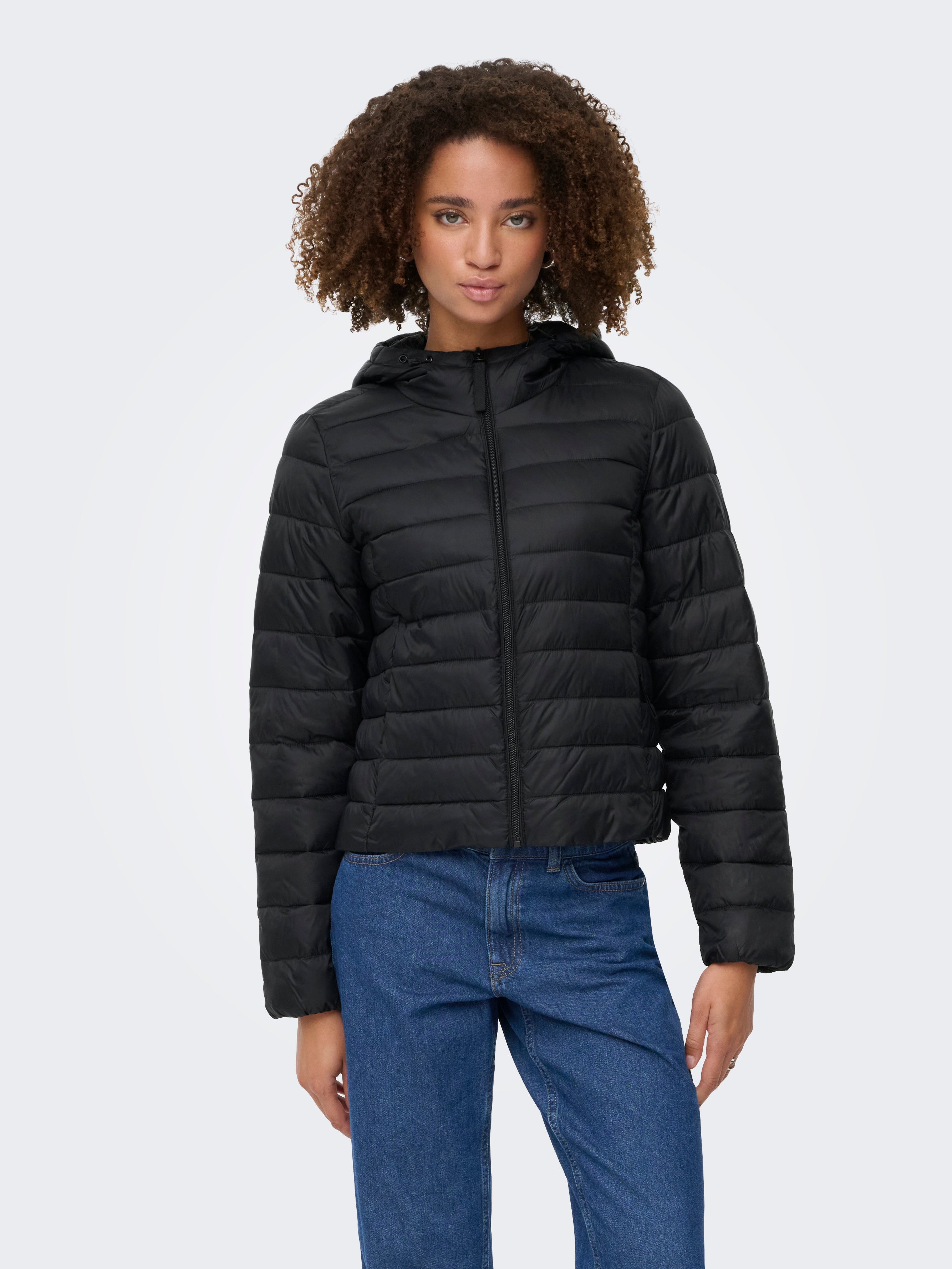 ONLTAHIA LW QUILTED HOOD JKT NOOS OTW