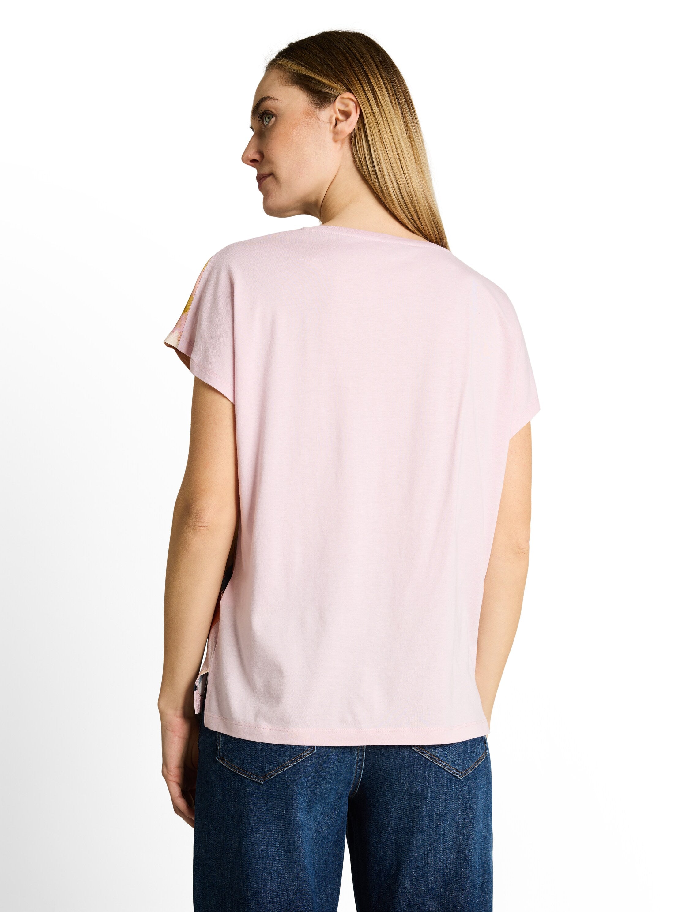 T-Shirt im Material-Mix