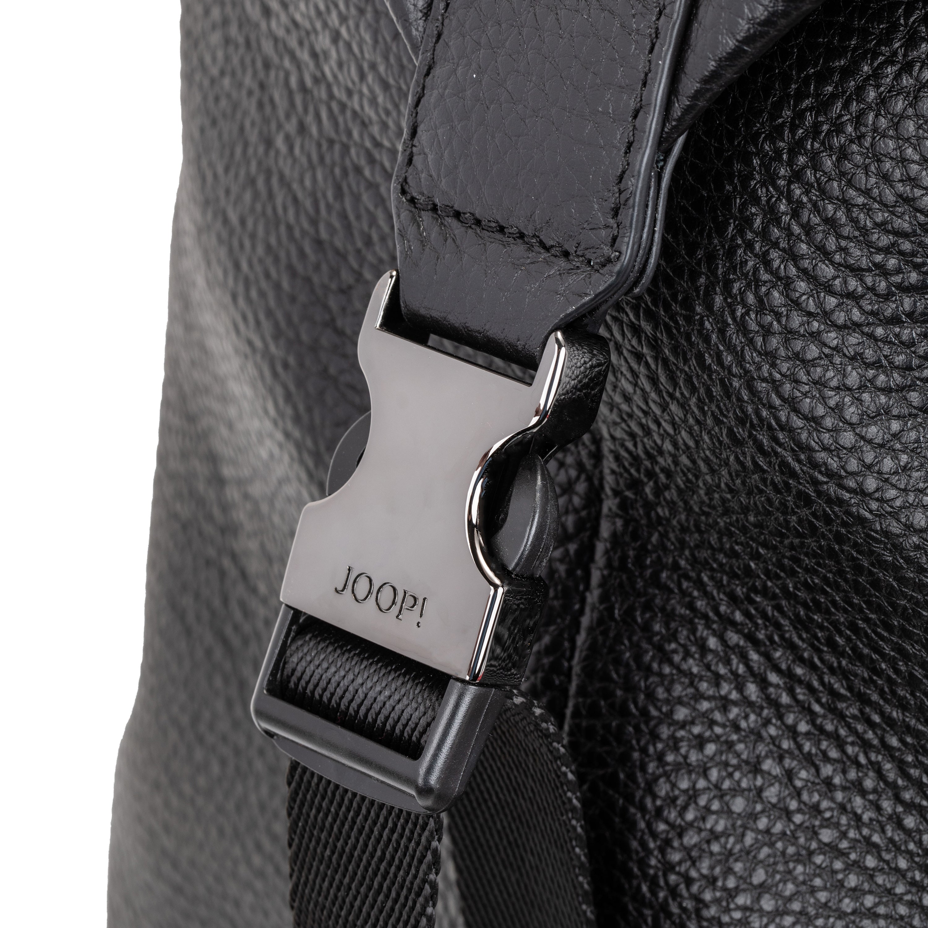 Cardona Maik Weekender Mhz