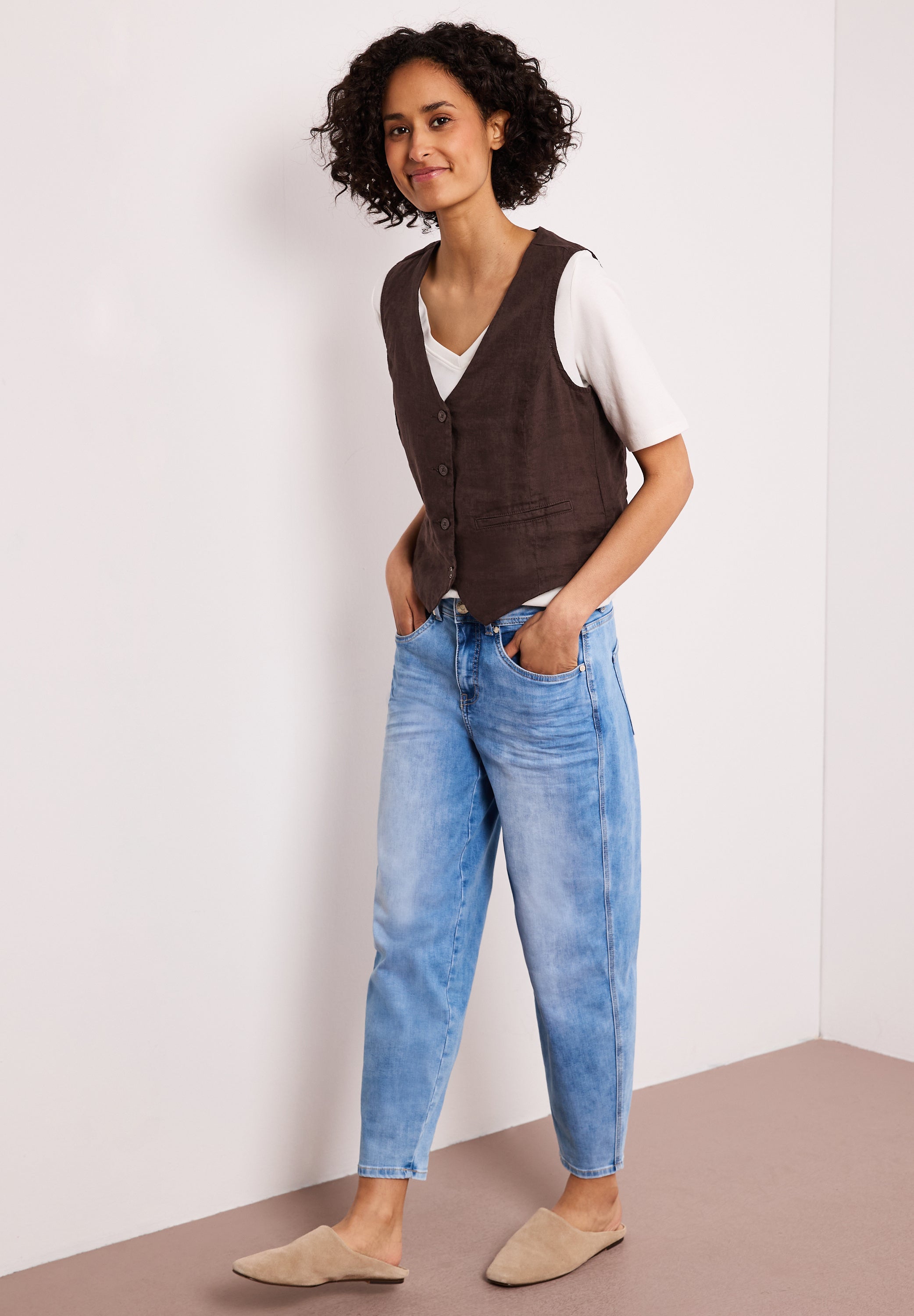 Weste mit V-Neck und Knöpfen aus Leinen