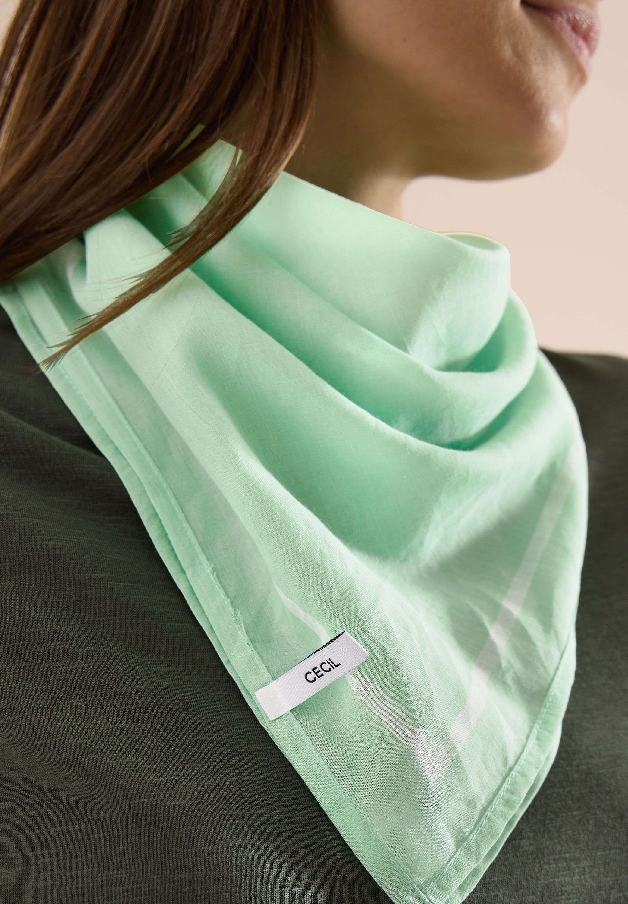 Bandana mit Tape-Detail