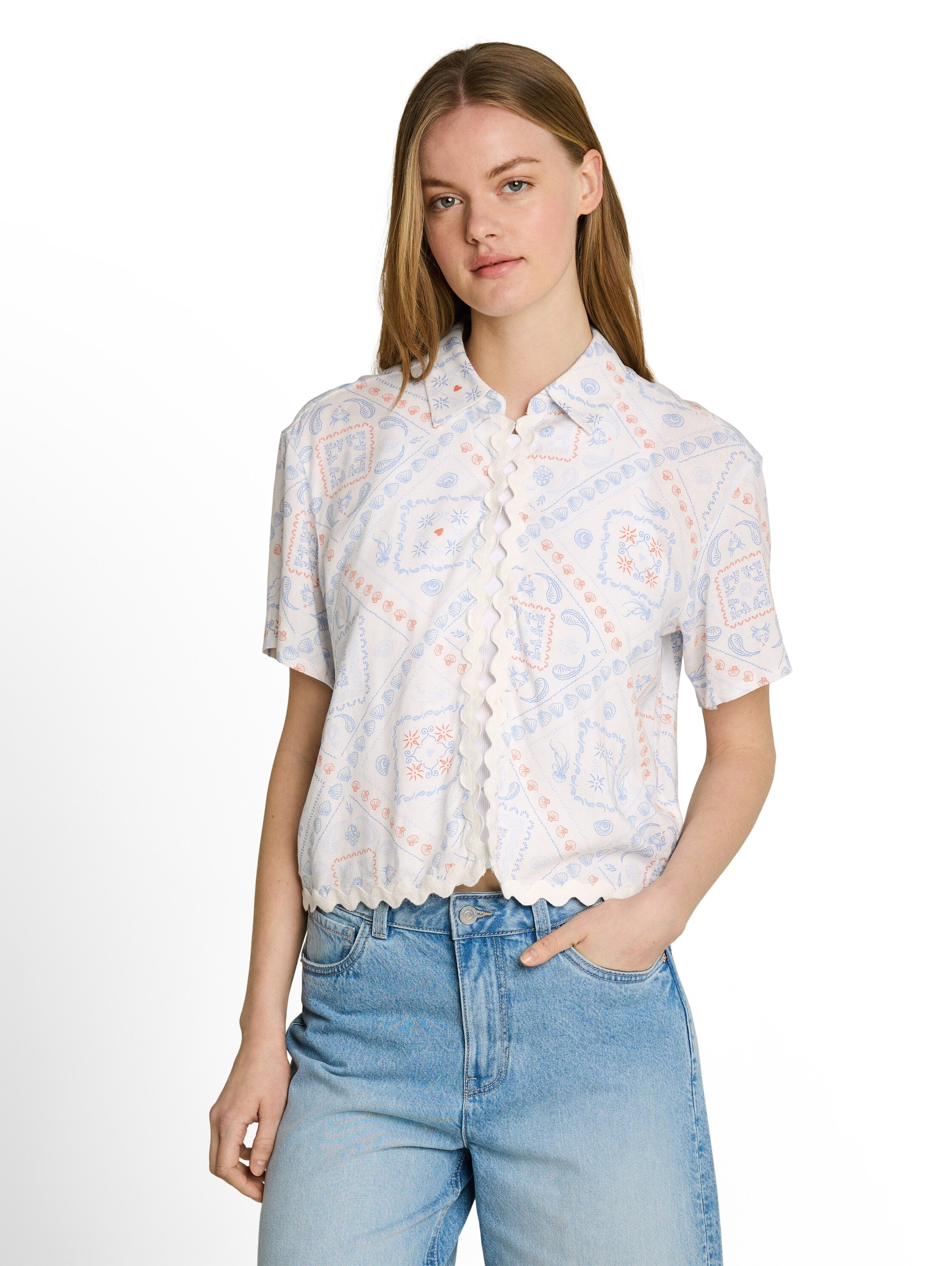 Boxy Fit Bluse mit Leinenanteil