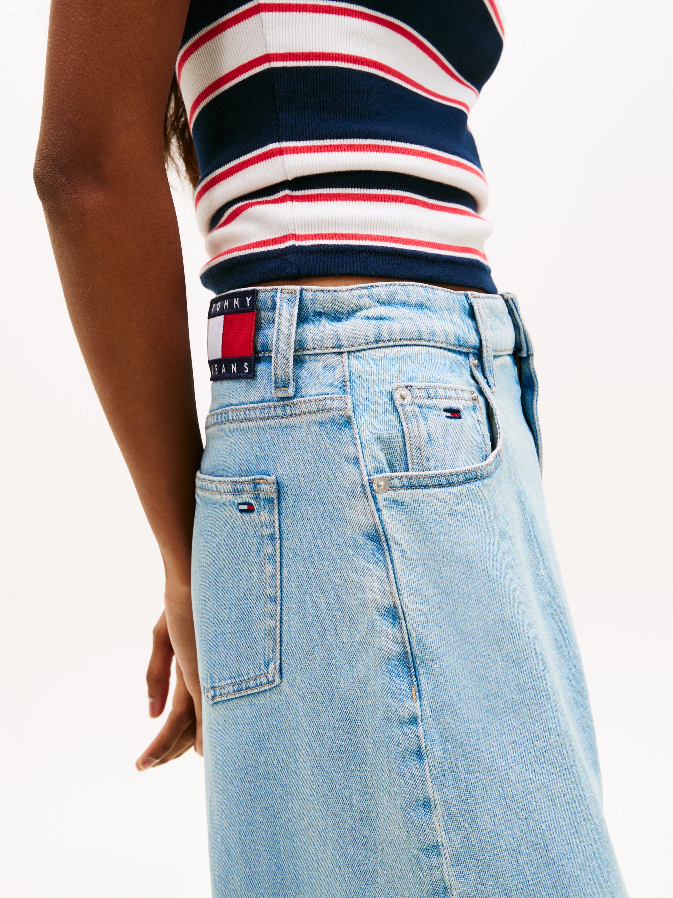 Faded Balloon Tapered Leg Jeans
