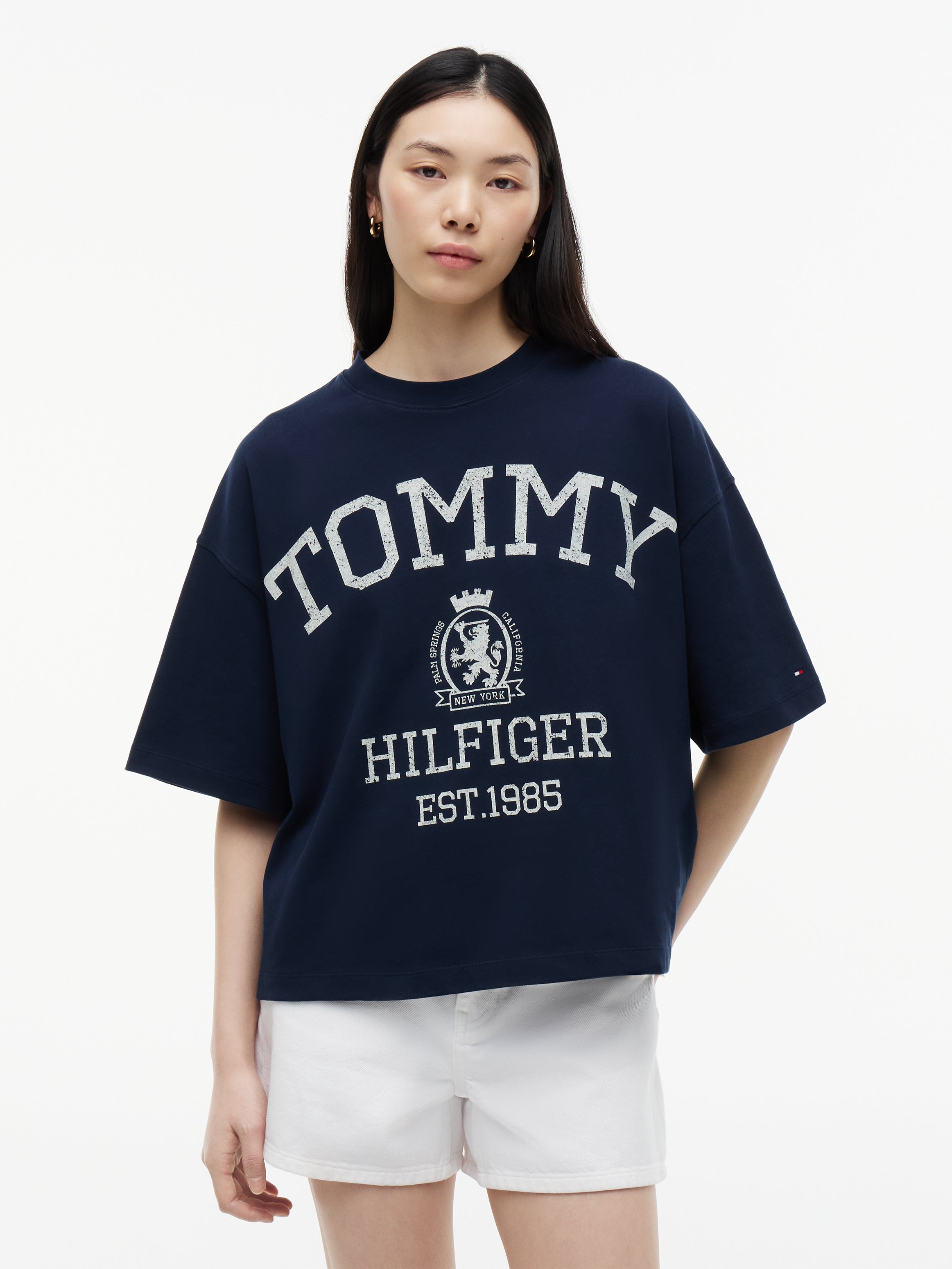 VARSITY CREST RLX SS T-SHIRT