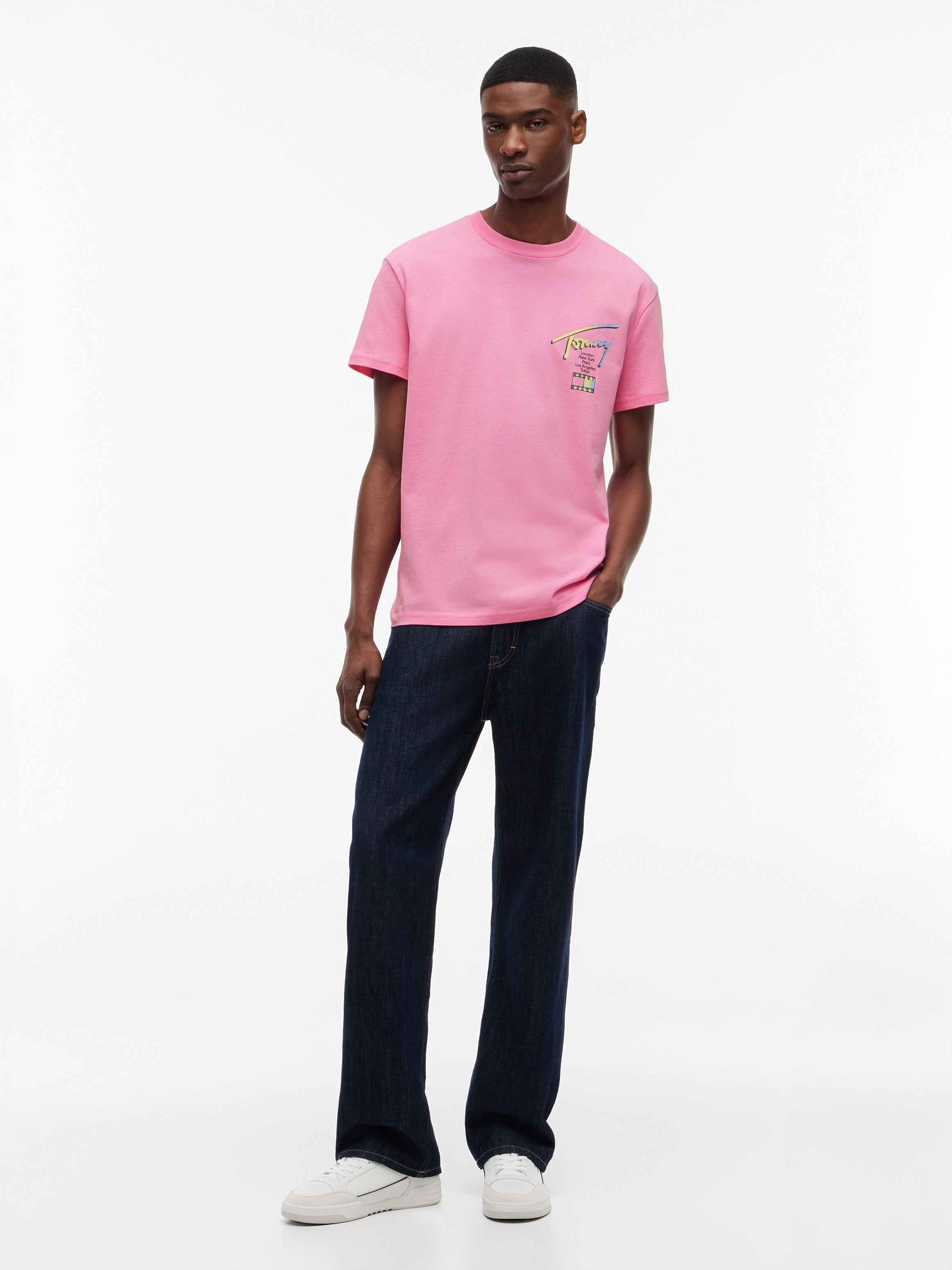 TJM REG CITY SIGN SS TEE EXT