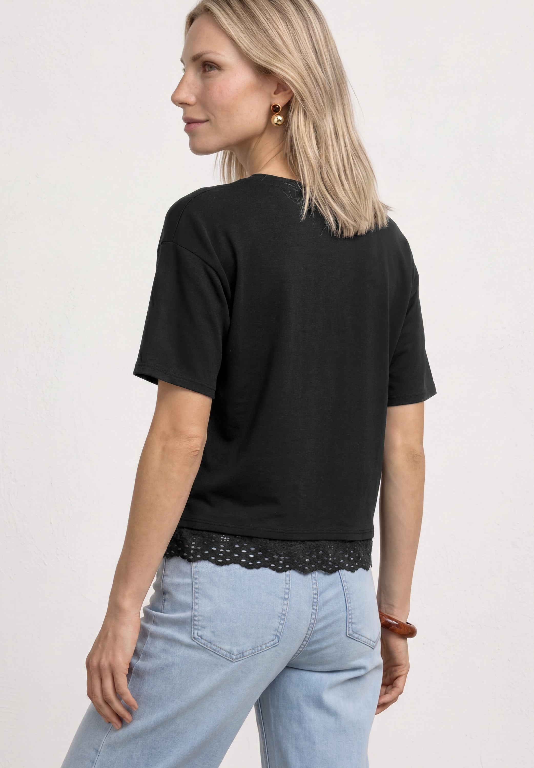 T-Shirt mit Rundhals und Spitze