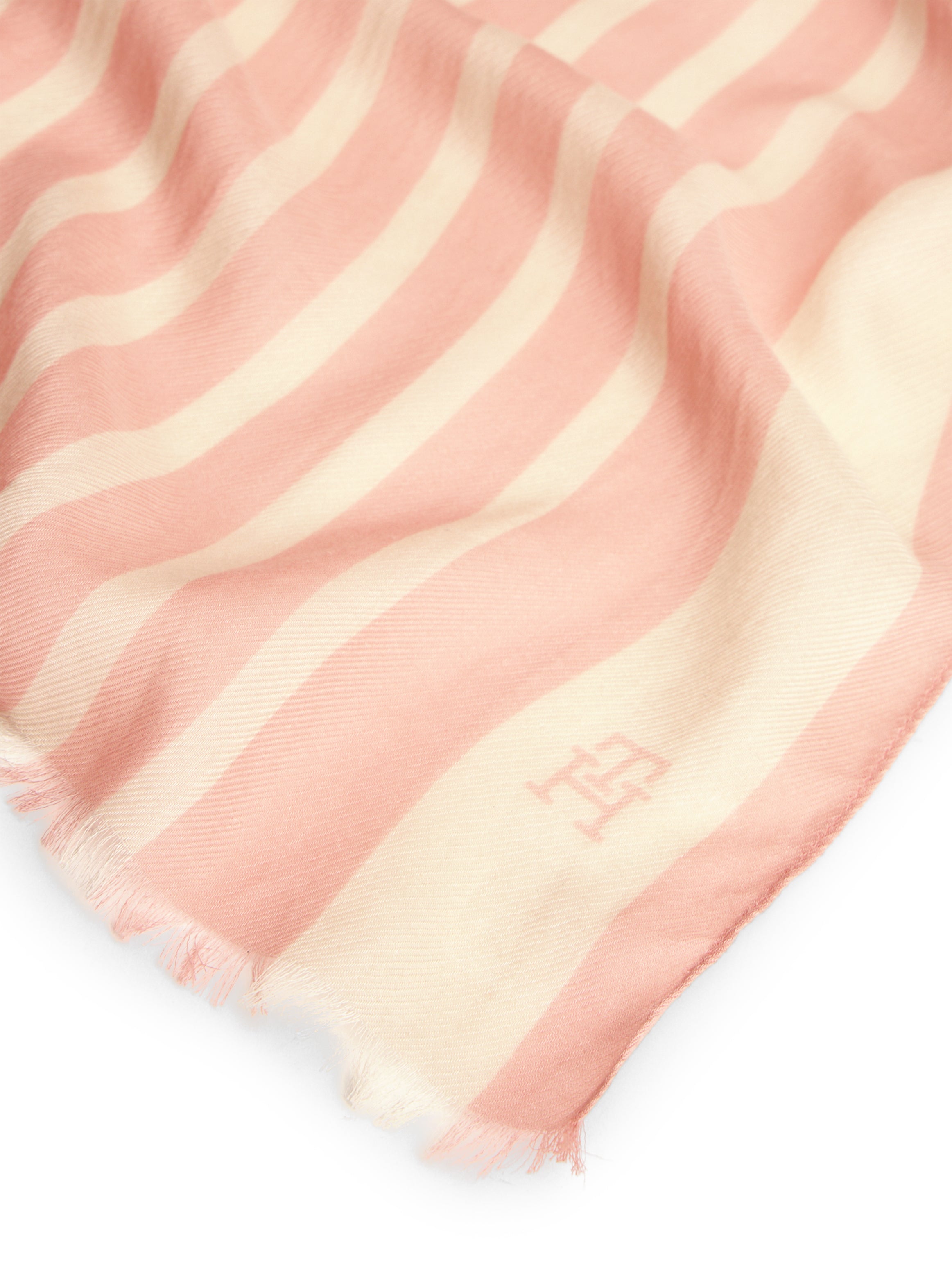 TH ELEVATED CHIC SCARF
