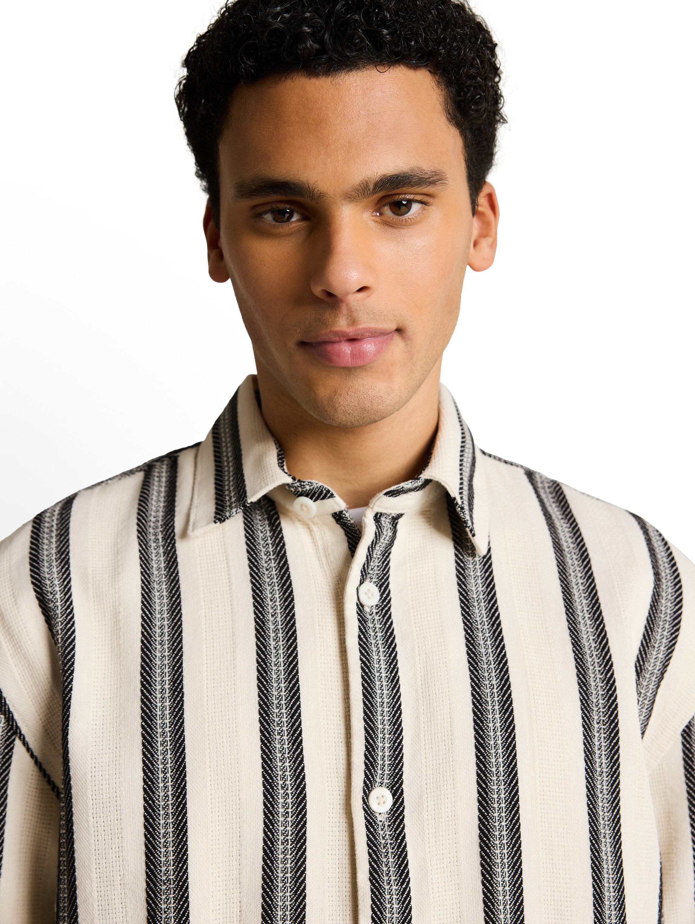 Loose Fit Kurzarmhemd mit Streifenmuster