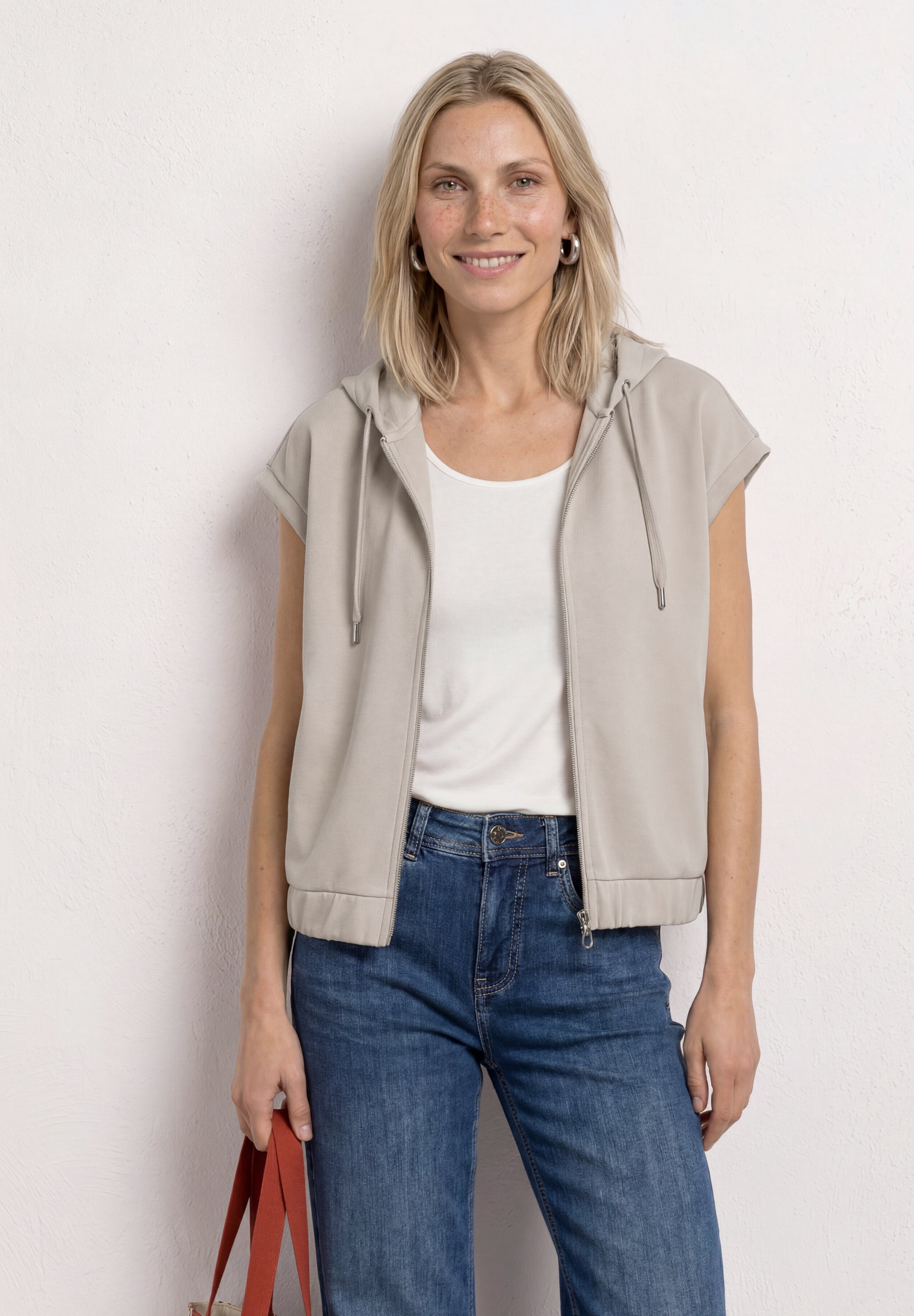 Weste im Silk-Look mit Kapuze