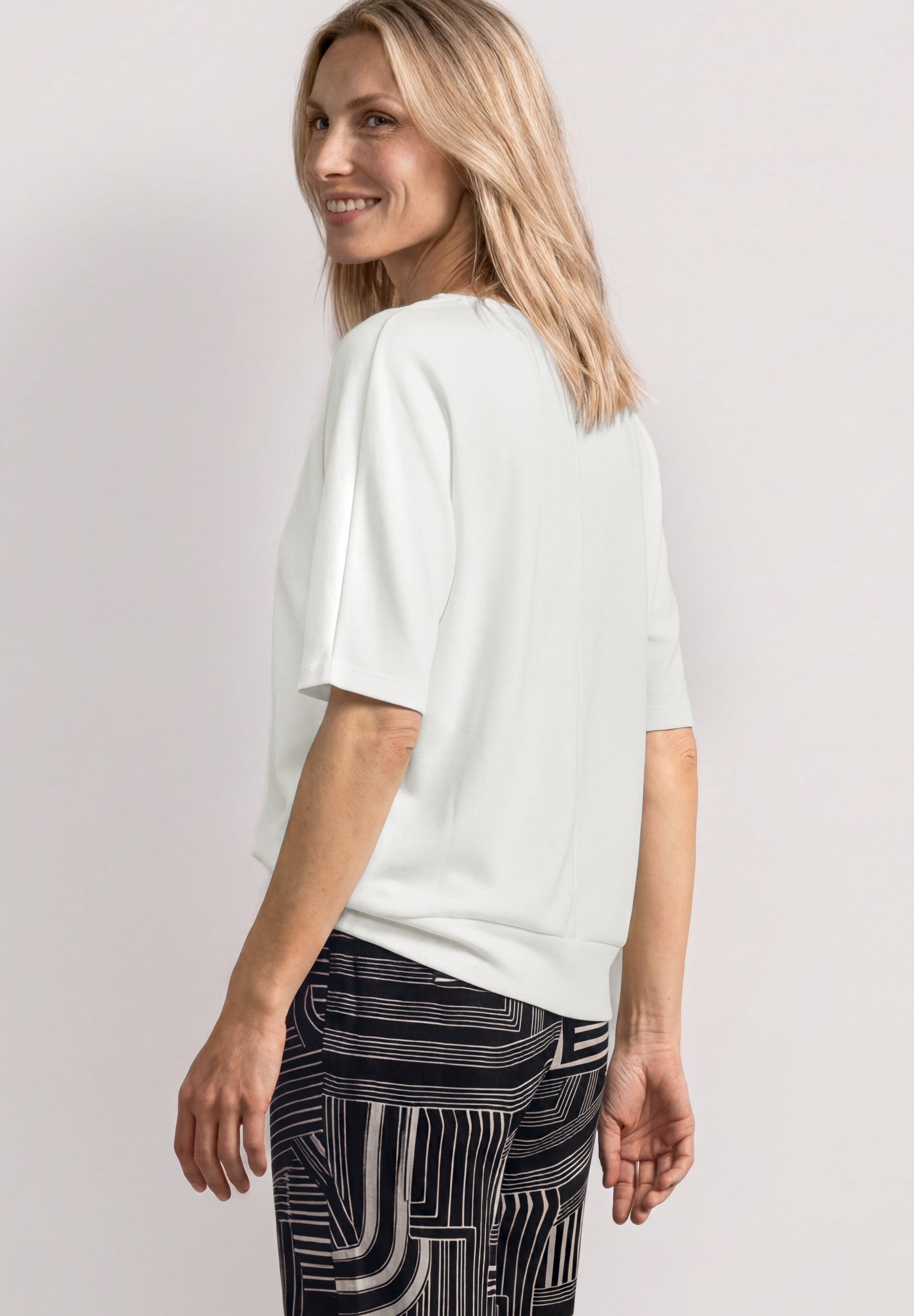 Basic Shirt mit Boat Neck und Elastikbund