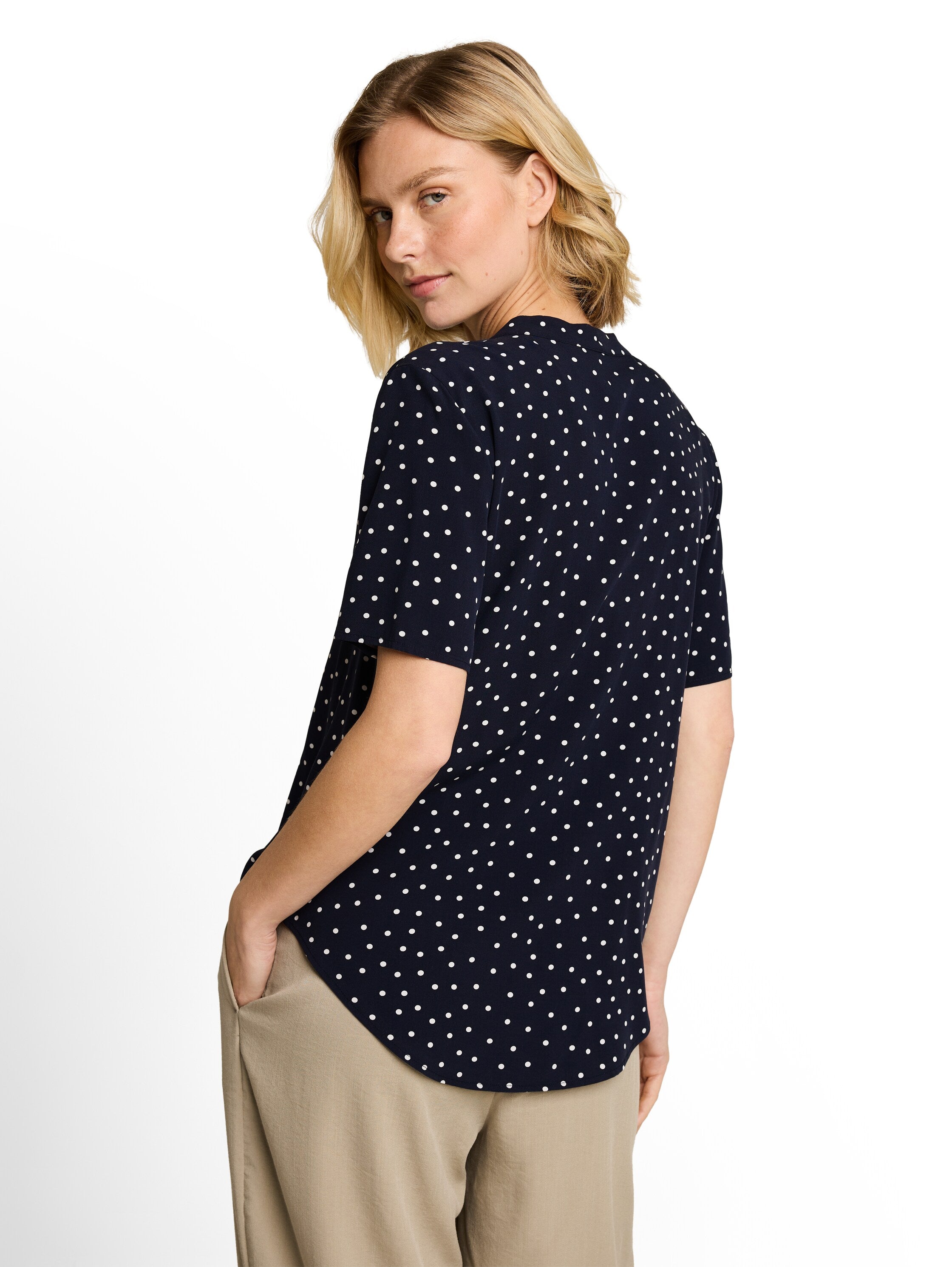 Bluse mit Punktemuster