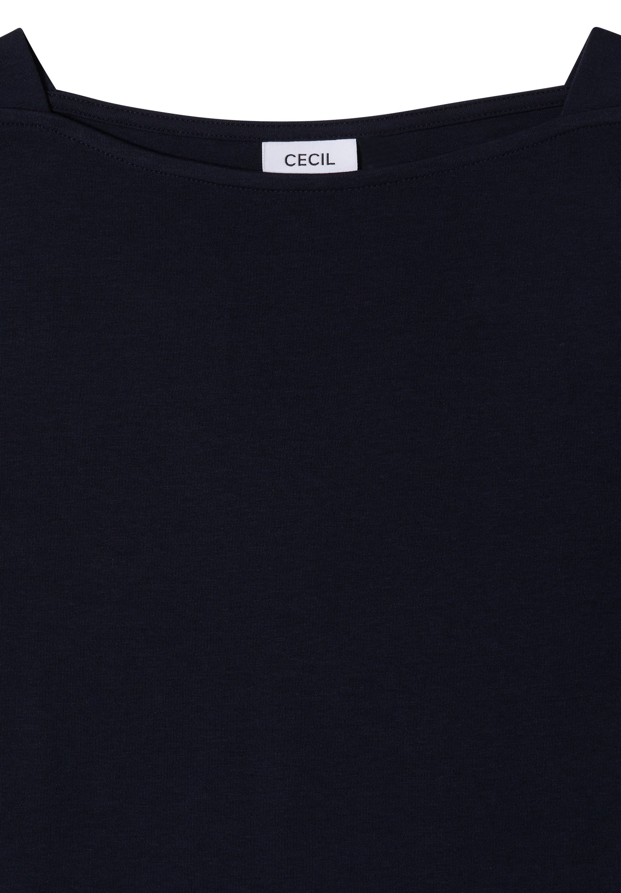Basic Shirt mit U-Boot-Ausschnitt