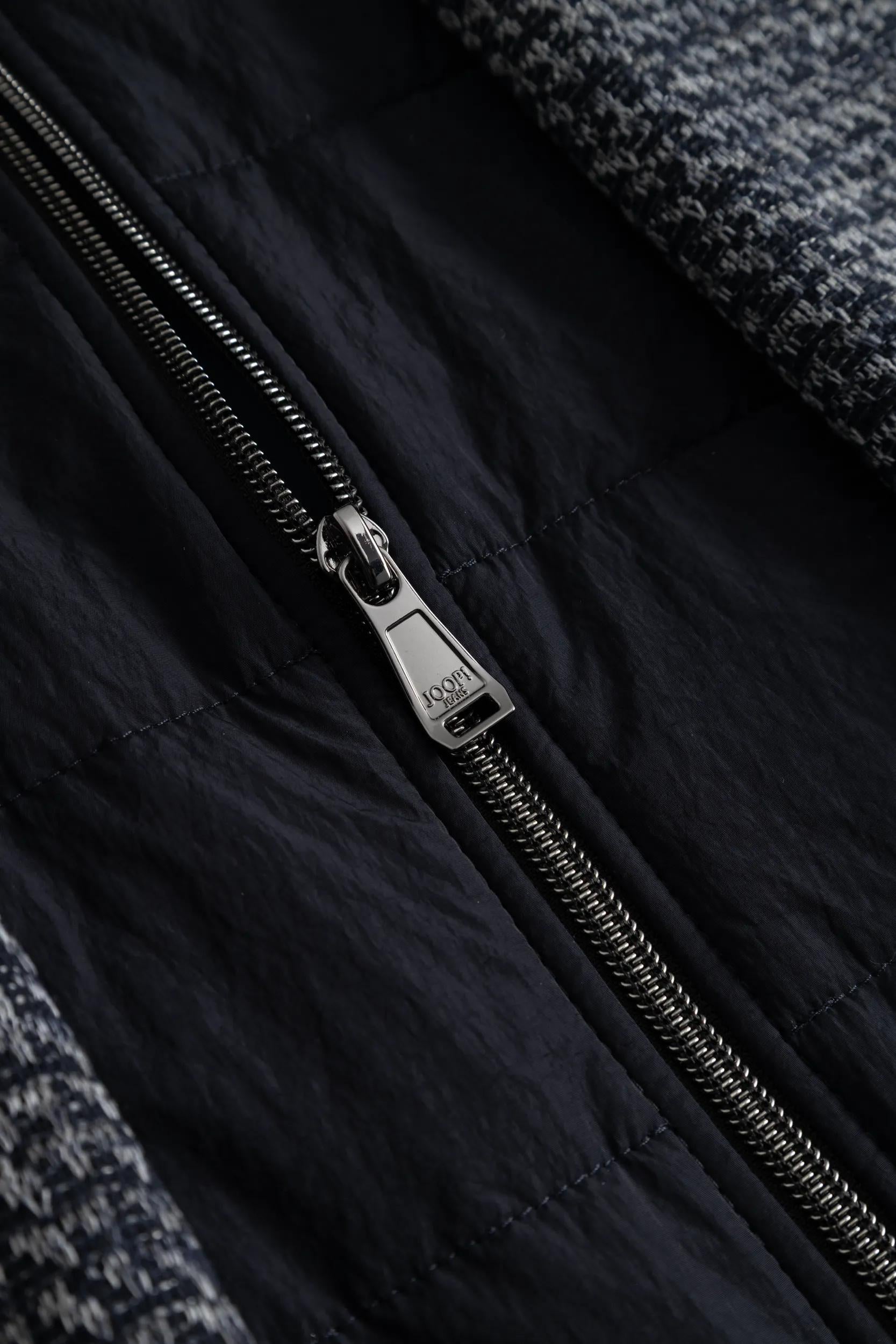 JJB-18Hoodney-J18 10102070