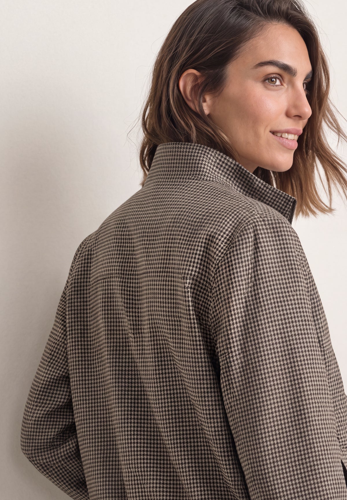 Jacke mit Houndstooth Muster und Zipper