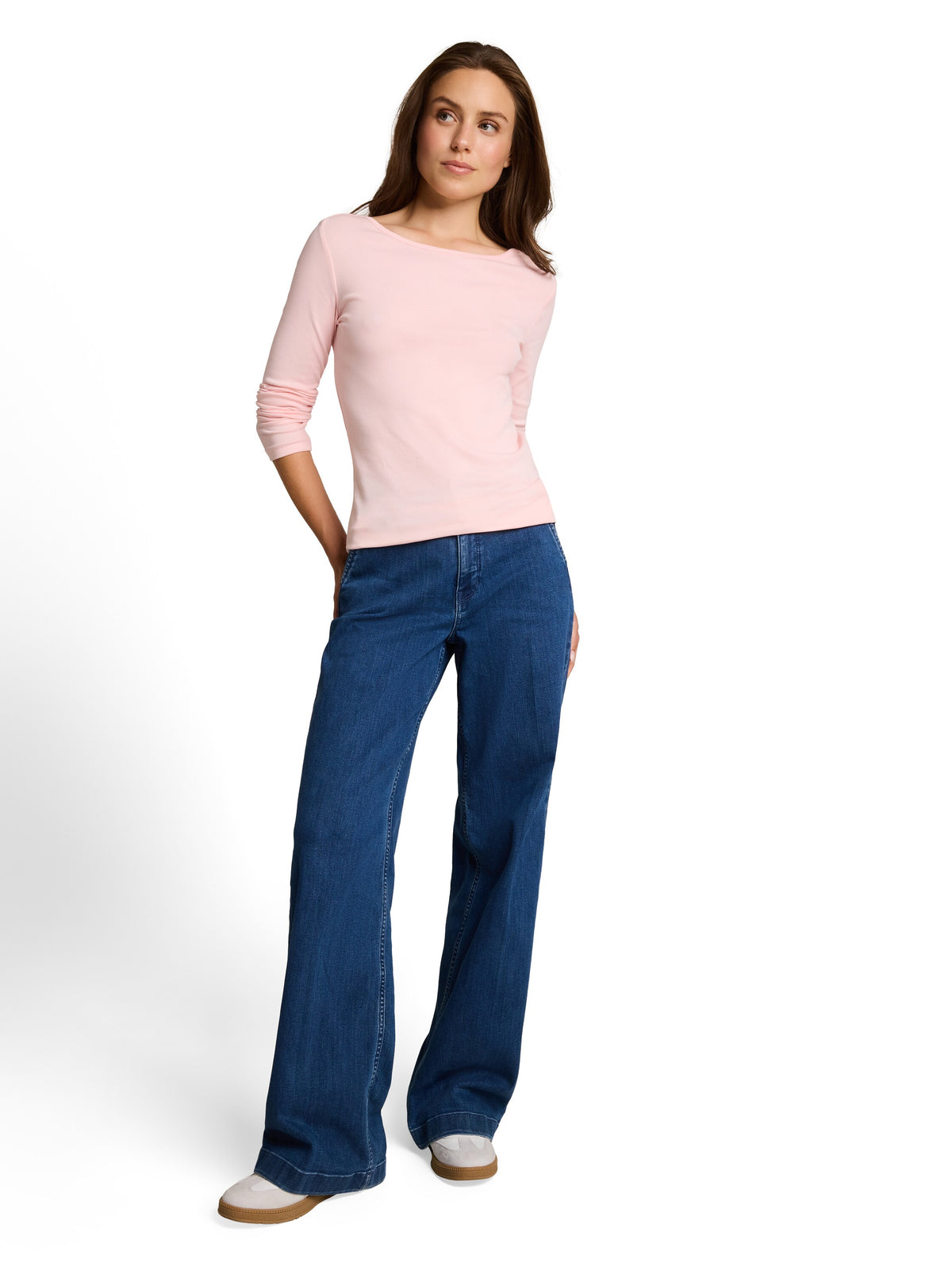Slim Fit Langarmshirt mit U-Boot-Ausschnitt