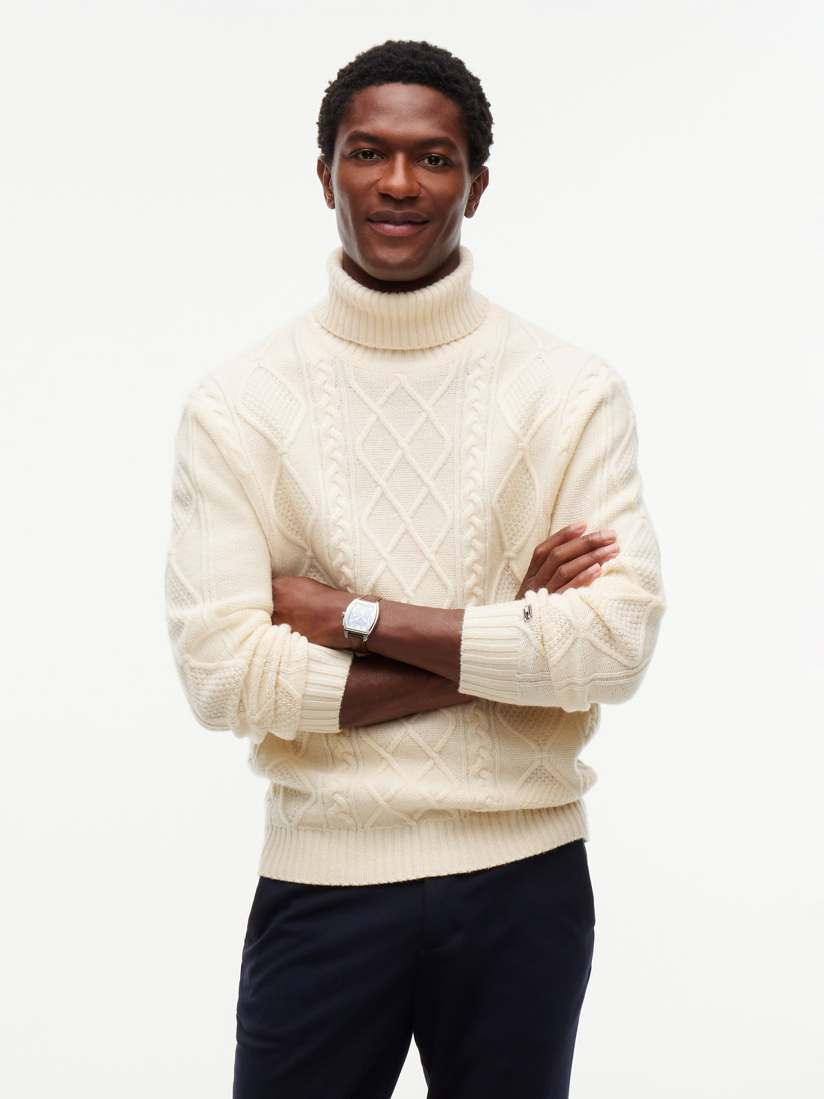 NY WOOL CABLE SWEATER