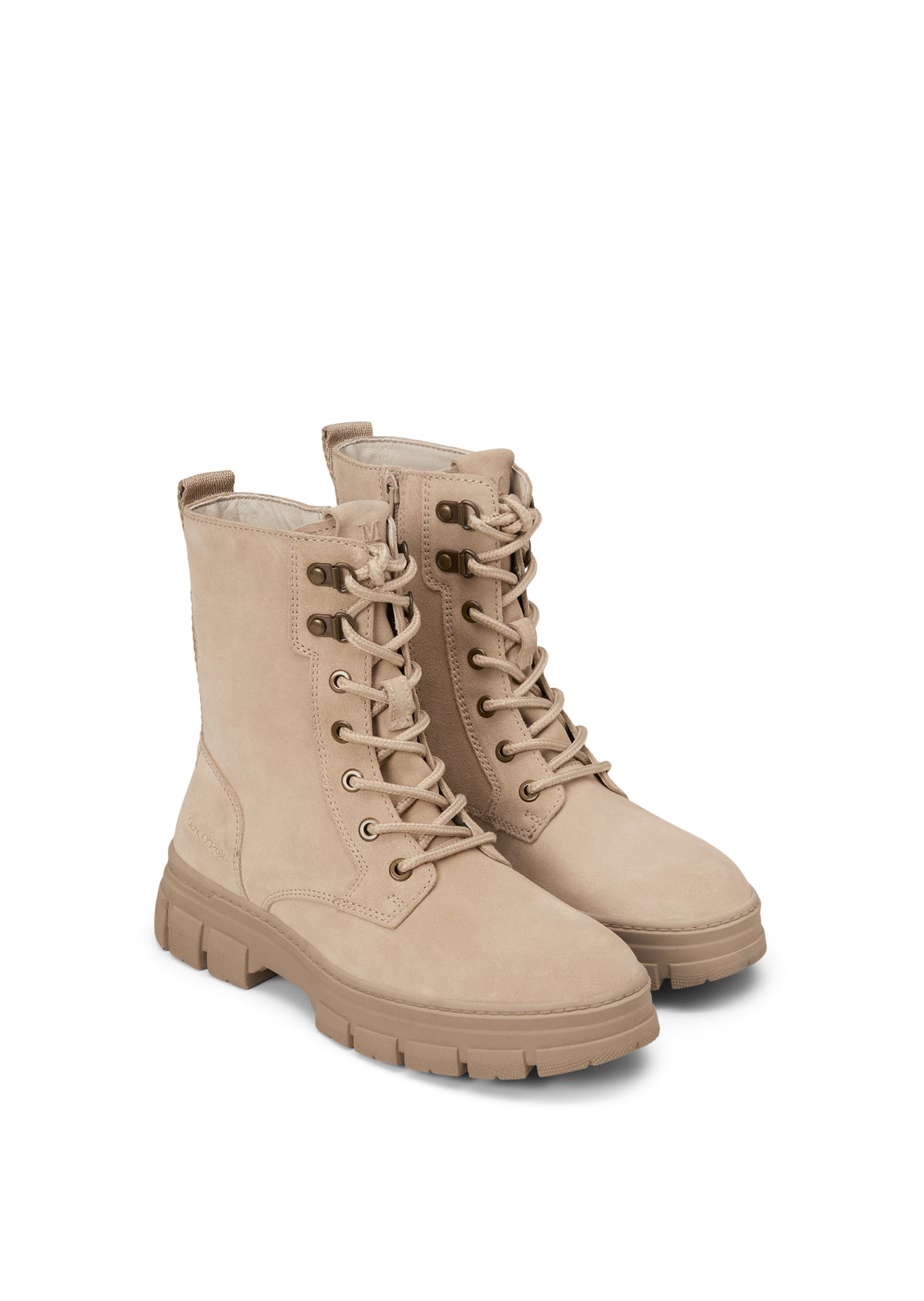 Schnürstiefel Model Josy