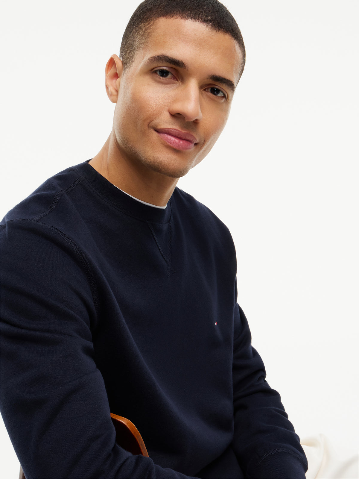 ESSENTIAL FLEECE CREWNECK
