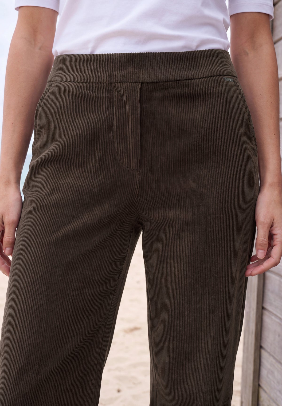 High Waist Straight Leg Hose im Loose Fit