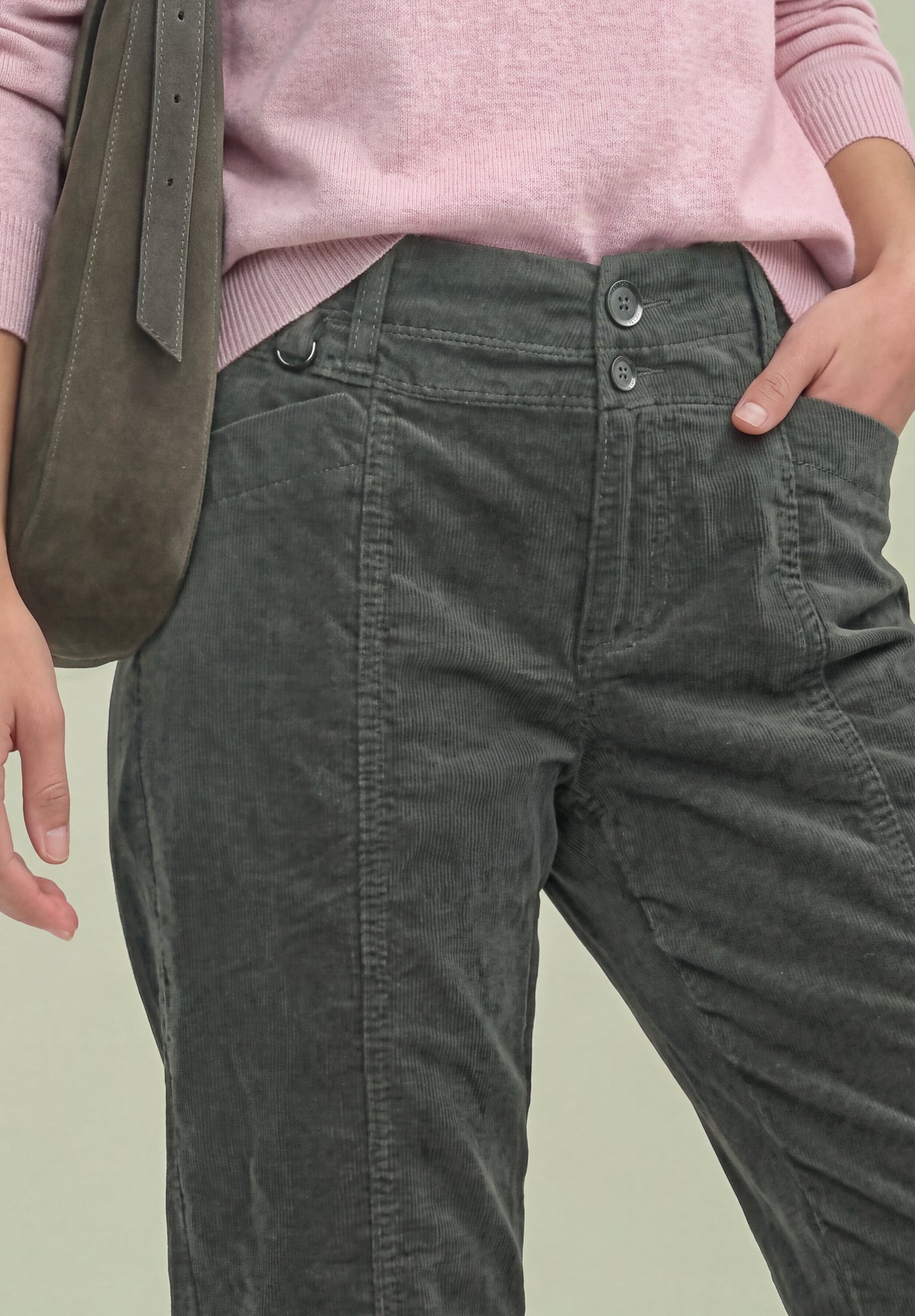 Barrel Leg Hose aus Cord im Casual Fit