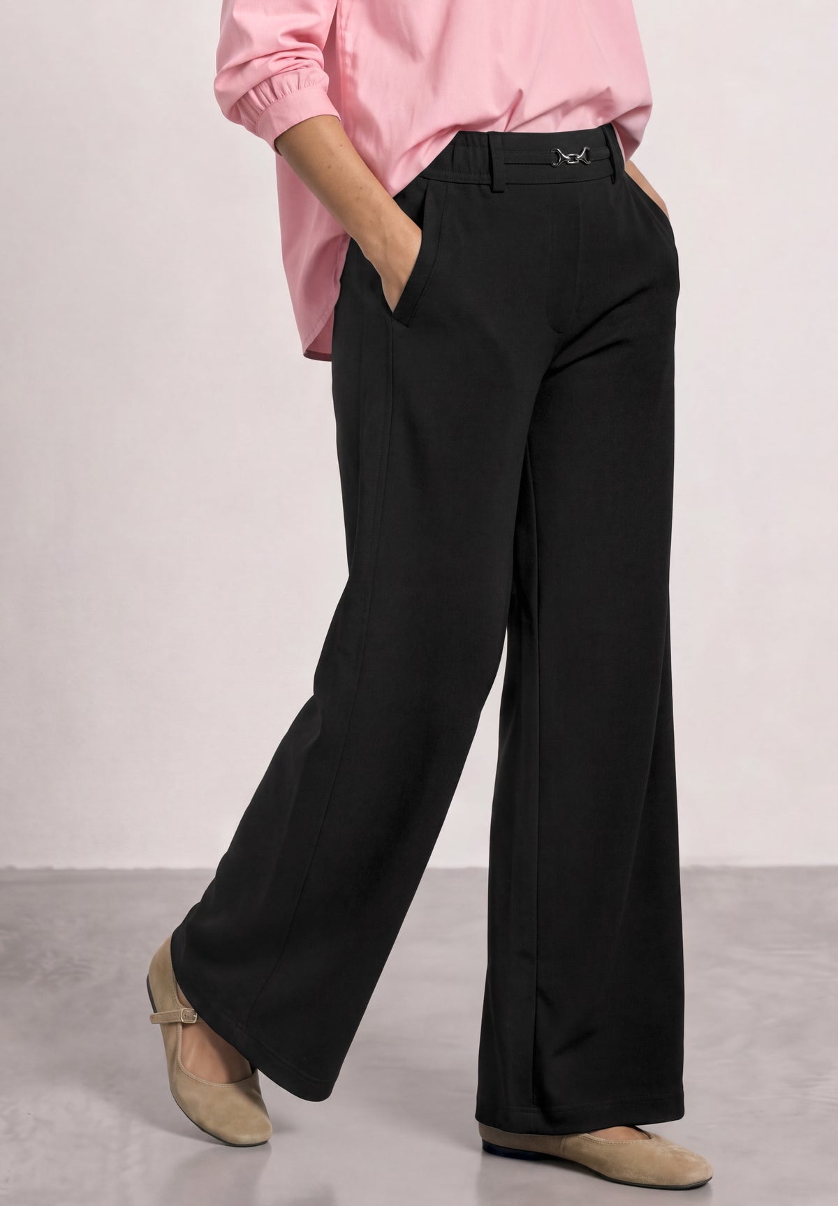 High Waist Straight Leg Hose im Casual Fit