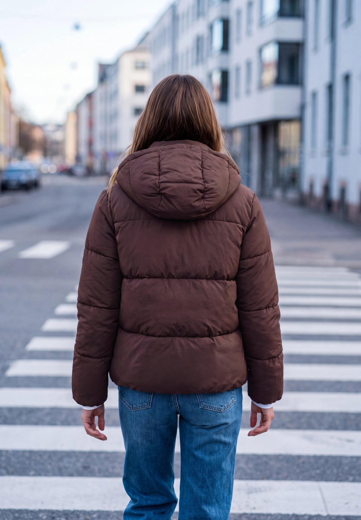 Kurze Puffer Jacke mit Kapuze