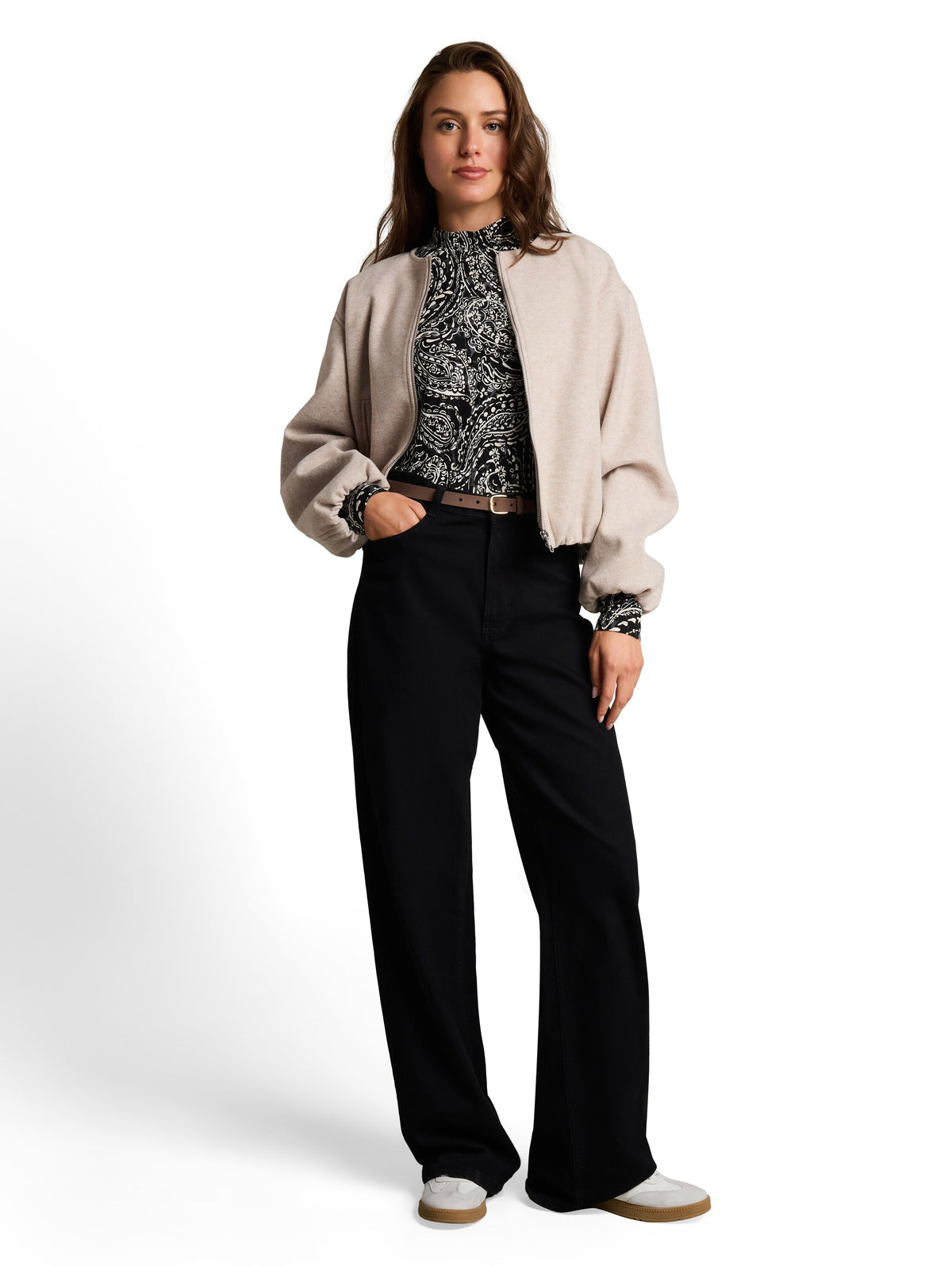 Slim Fit Langarmshirt mit Stehkragen