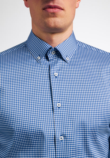 Performance Shirt von FlexiFit - Stretchiges Herrenhemd für maximale Bewegungsfreiheit