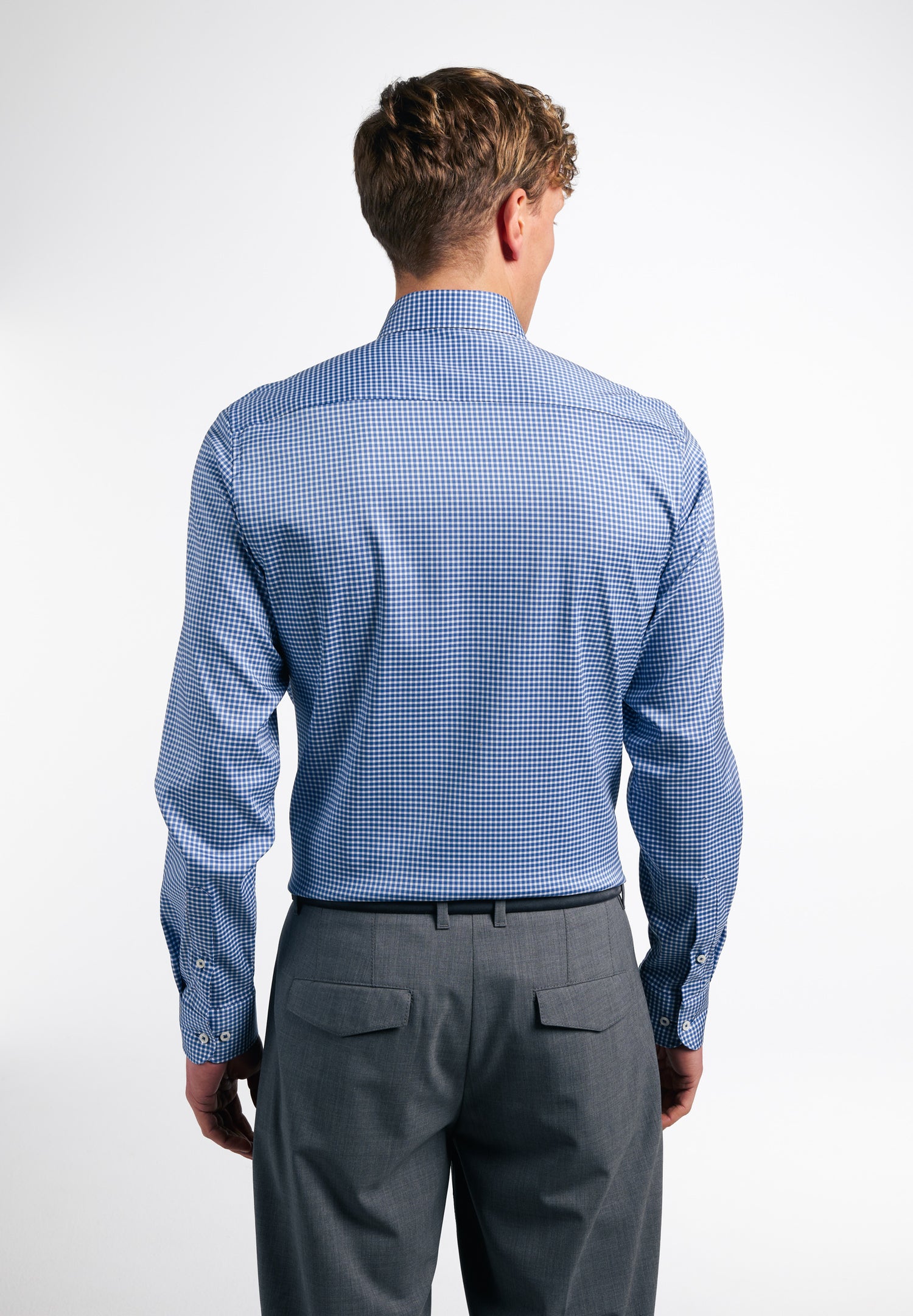 Performance Shirt von FlexiFit - Stretchiges Herrenhemd für maximale Bewegungsfreiheit