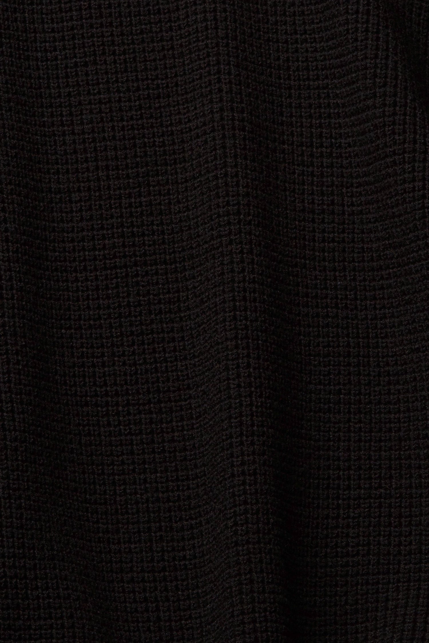 Locker gestrickter Pullover mit V-Ausschnitt