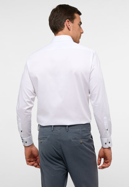 Modern Fit Twill-Hemd mit Hai-Kragen für Herren