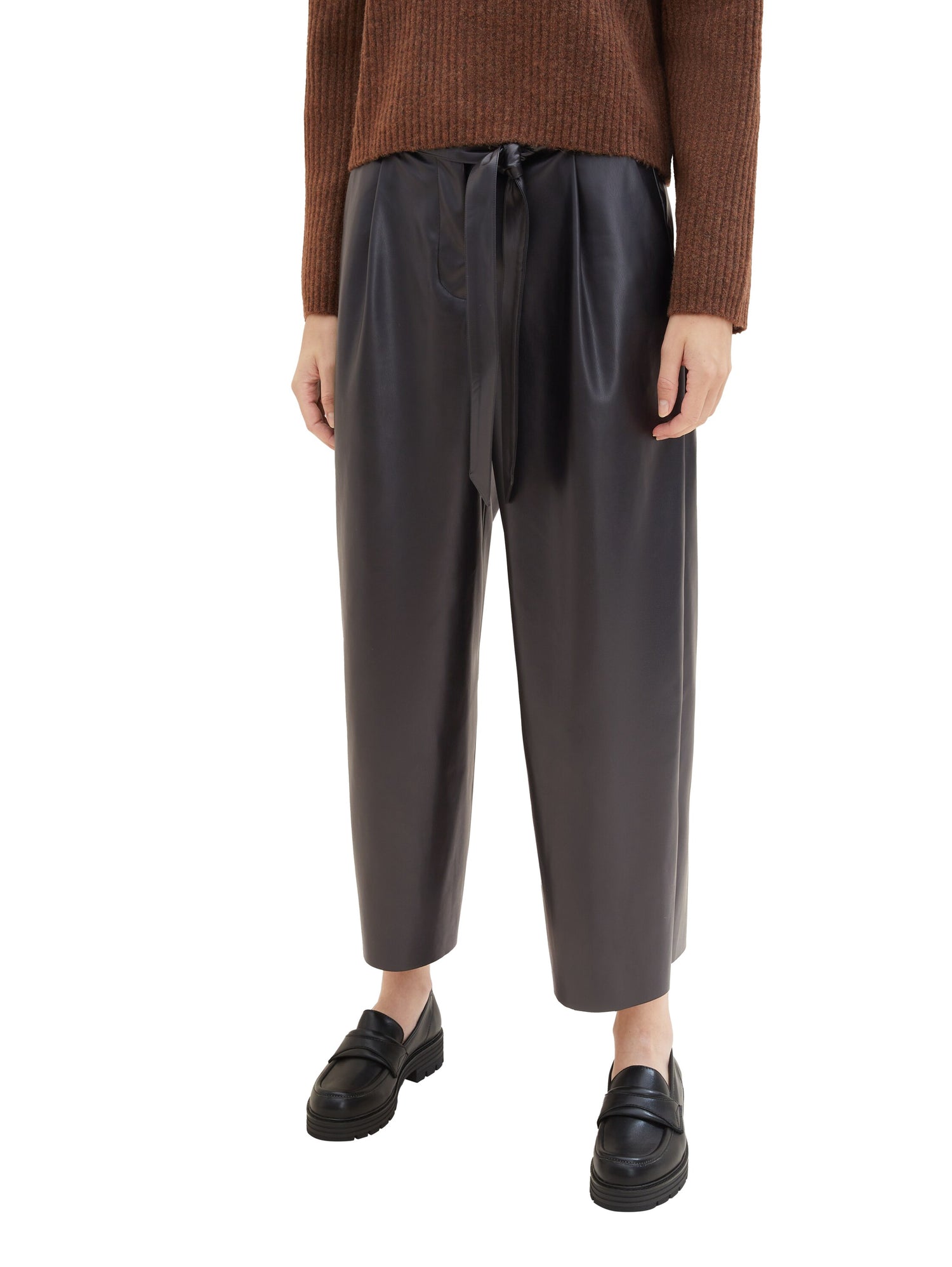 Tom Tailor Denim Damen Culotte mit Knopf und Reißverschluss aus Kunstleder