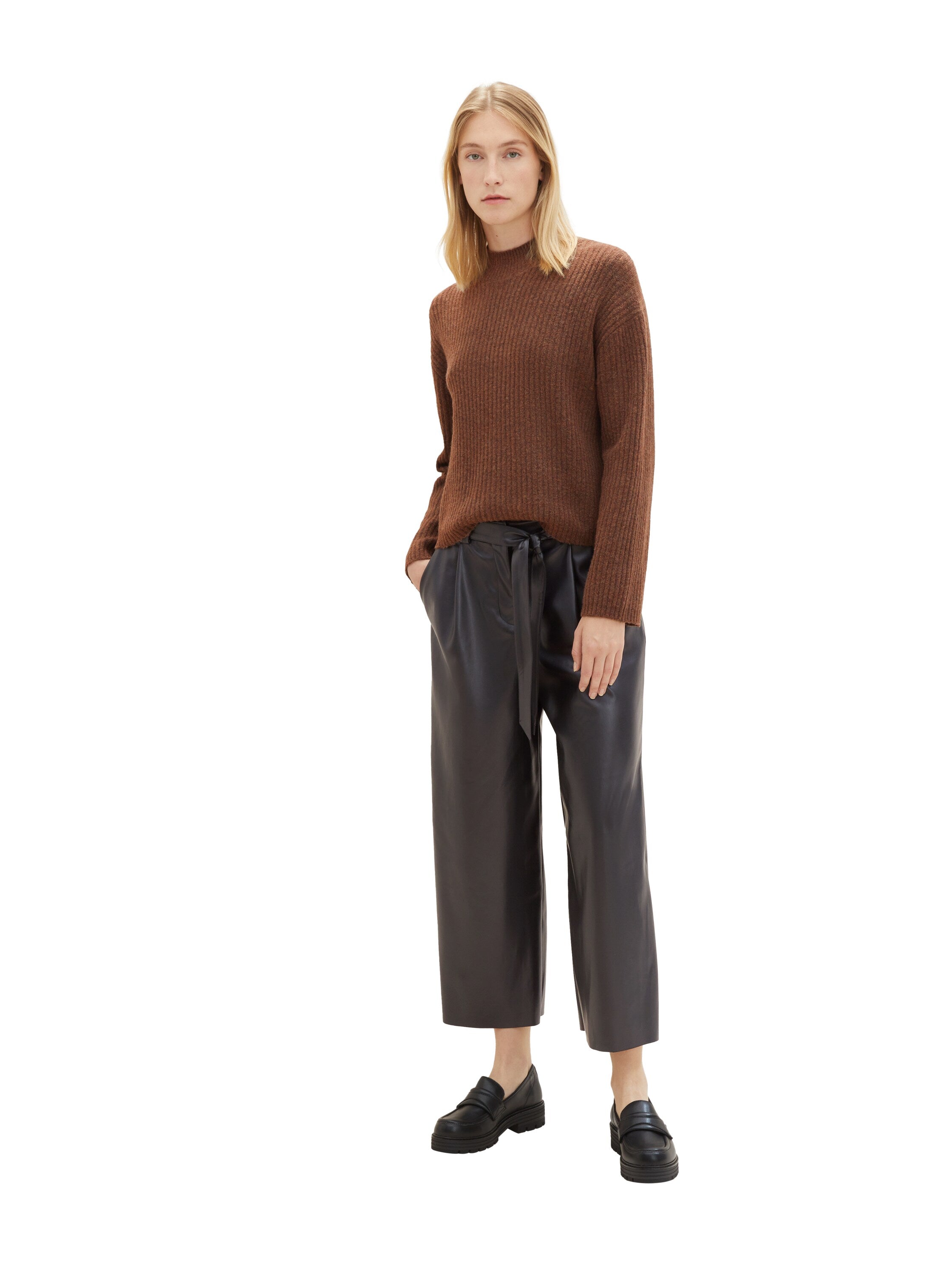 Tom Tailor Denim Damen Culotte mit Knopf und Reißverschluss aus Kunstleder