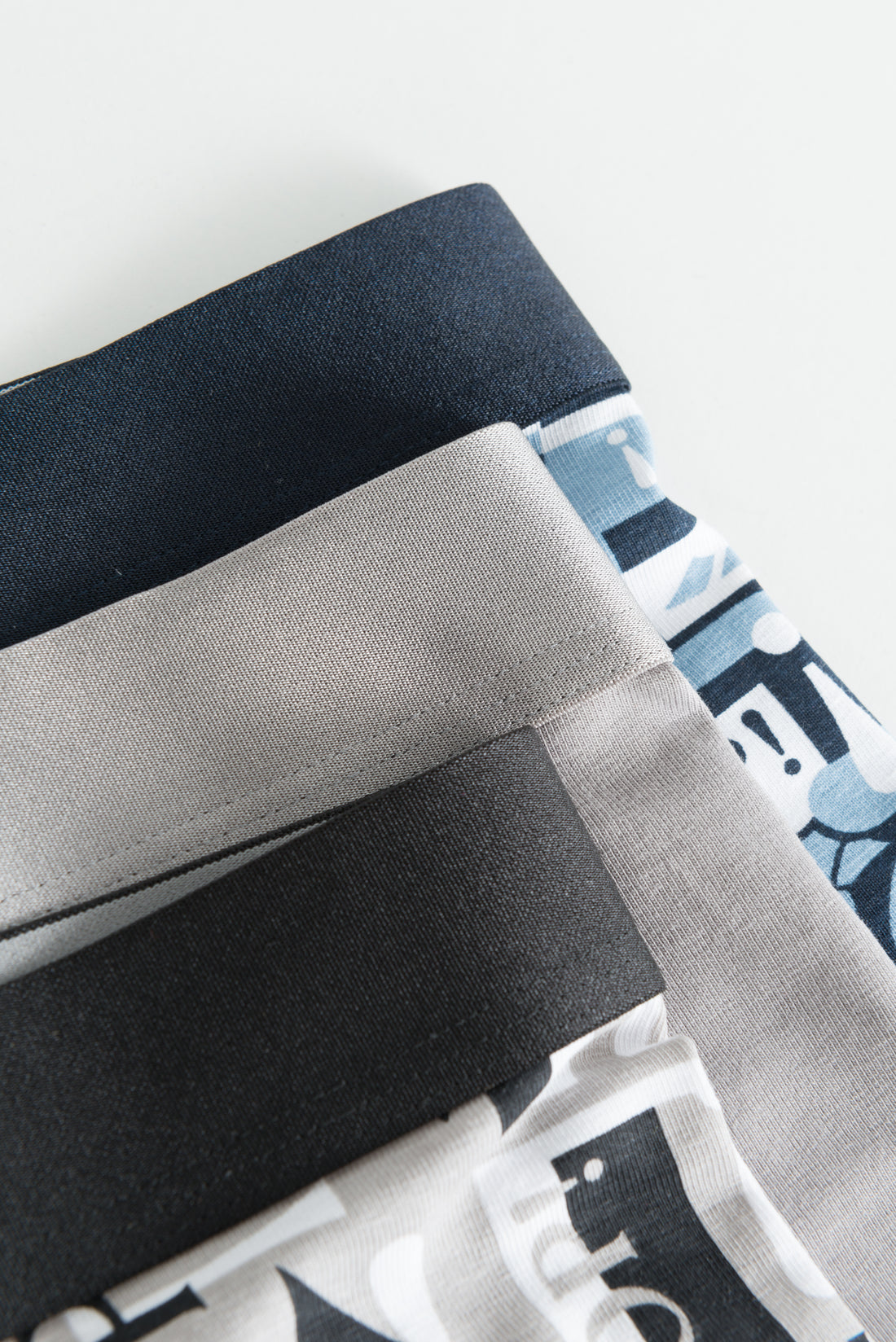 17 J232UW027 10015663