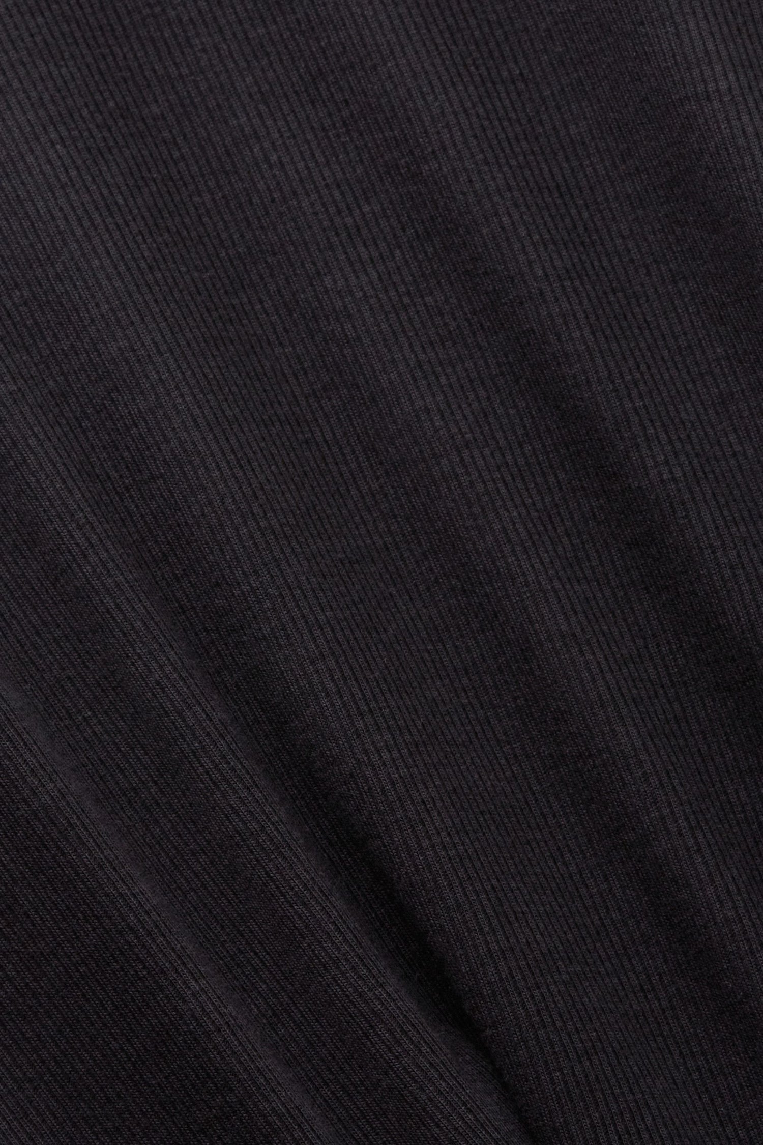 T-Shirt mit V-Ausschnitt