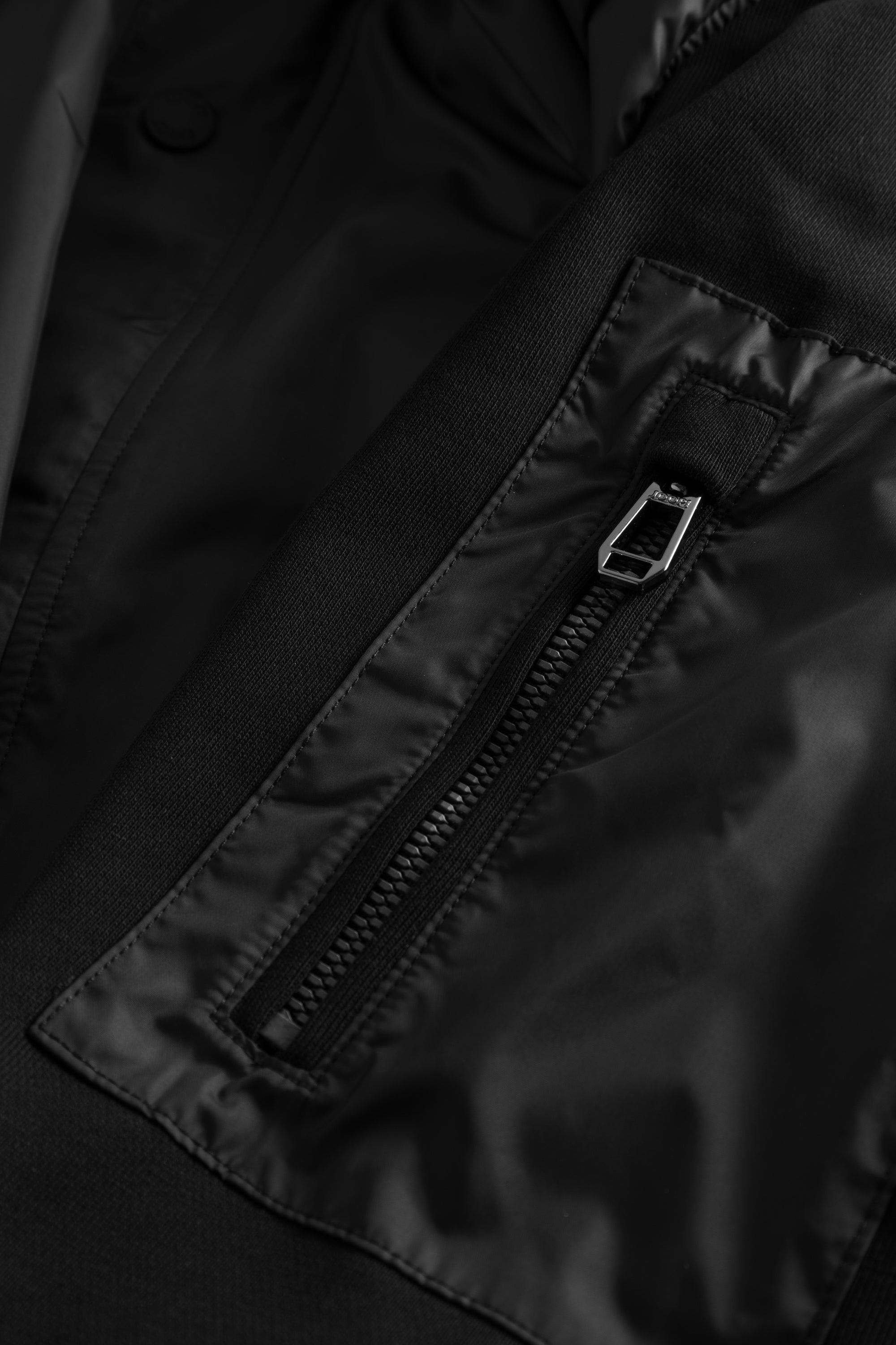 15 JJJ-28Savino 10017955