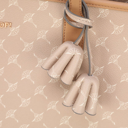 Synthetik Damen Handtasche mit Blumenanhänger und Metalllogoprägung