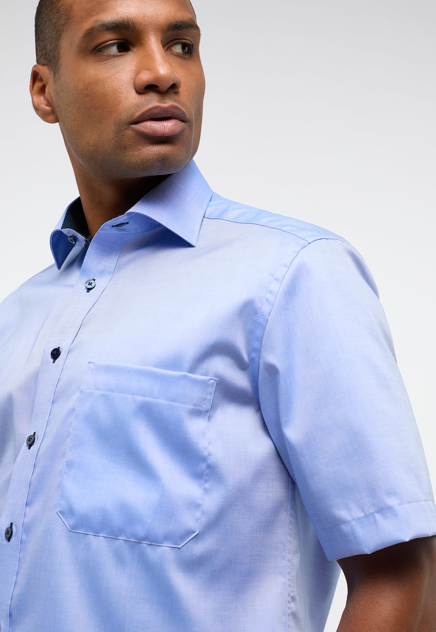 Zeitloser Stil Herren Kurzarmhemd Gala-Kent-Kragen bügelfrei