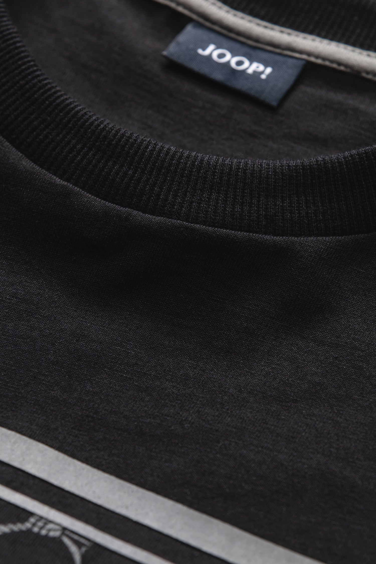 17 JJ-08Bilal 10017941