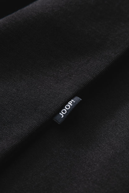 17 JJ-08Bilal 10017941